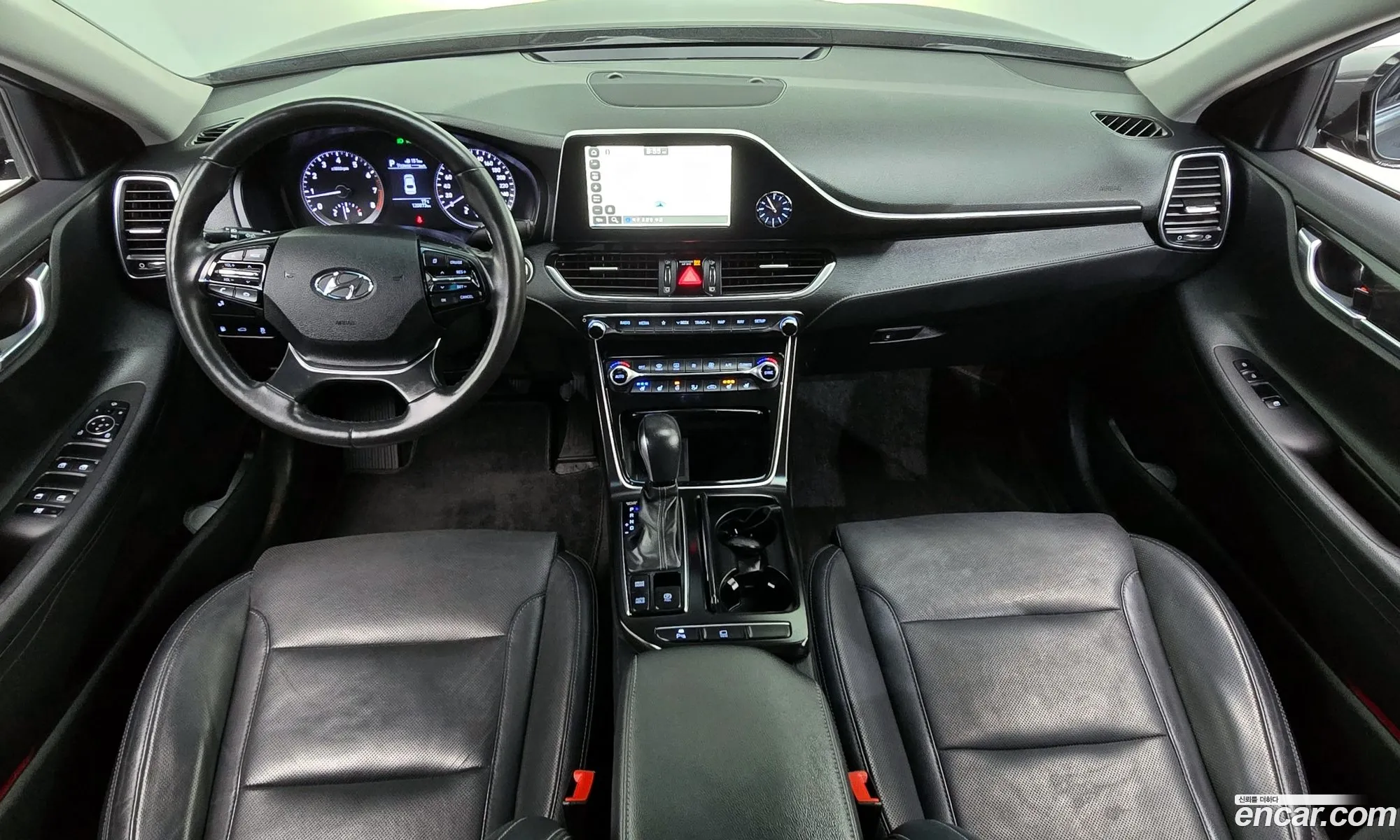 Hyundai Grandeur IG 2018 — 10