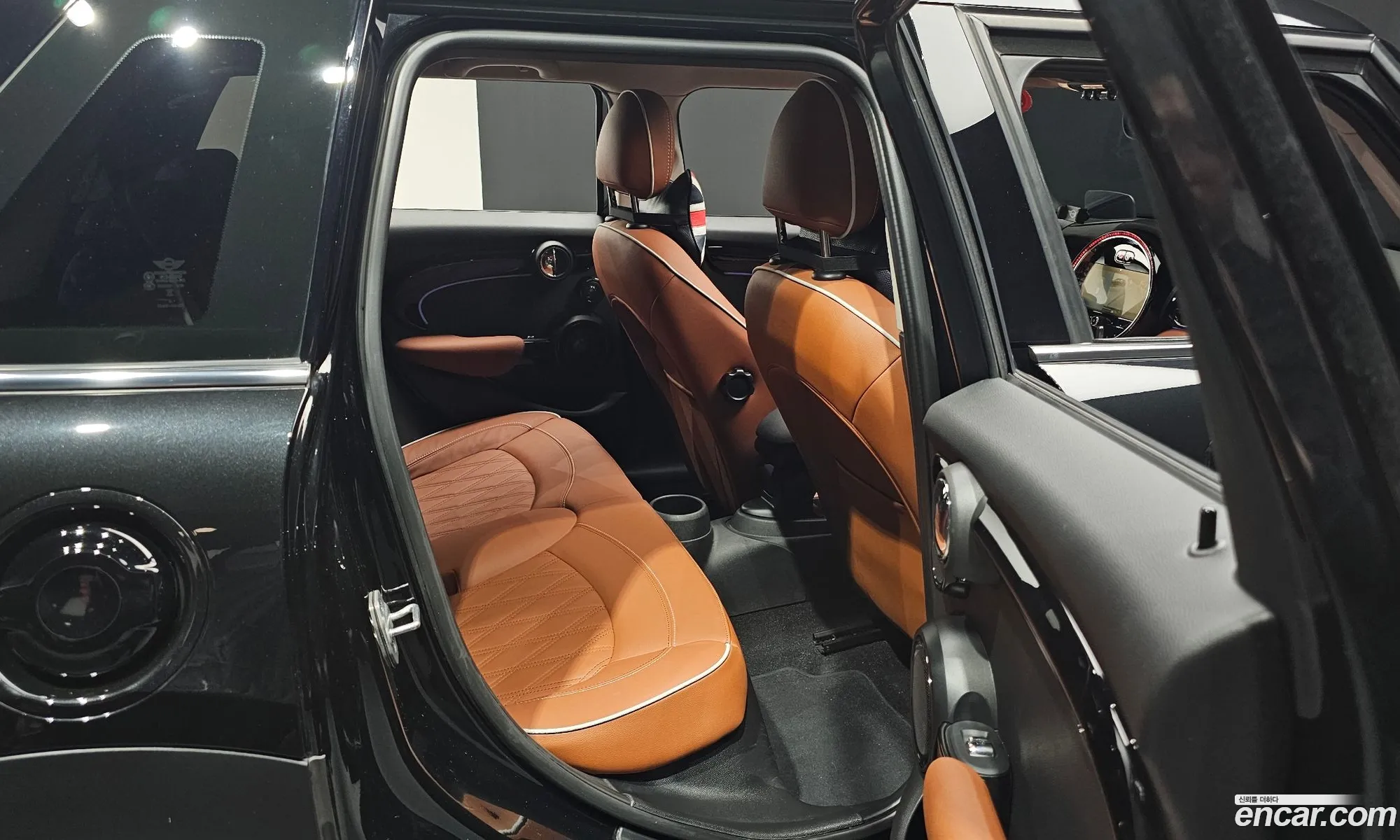 Mini Cooper S 2024 — 3