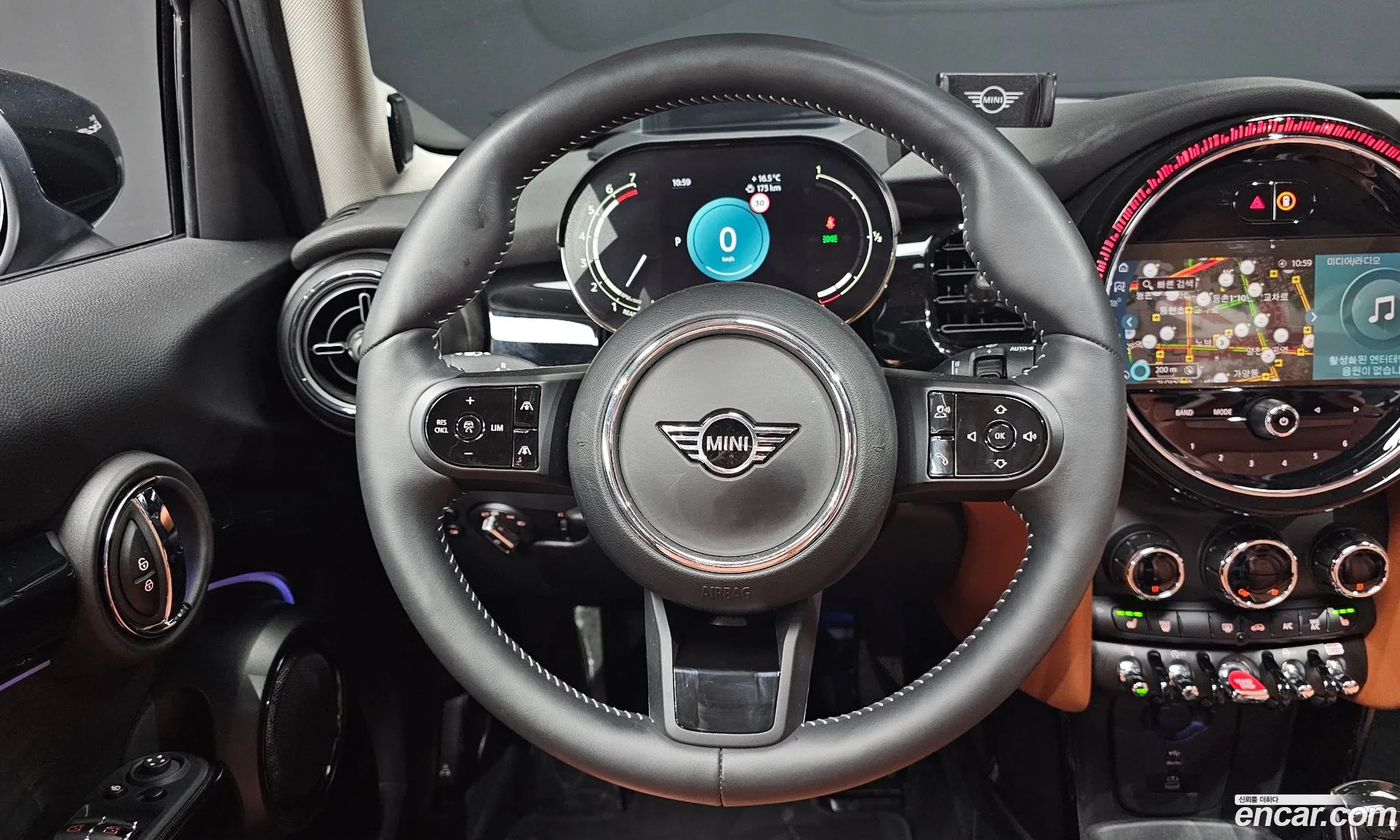 Mini Cooper S 2024 — 26