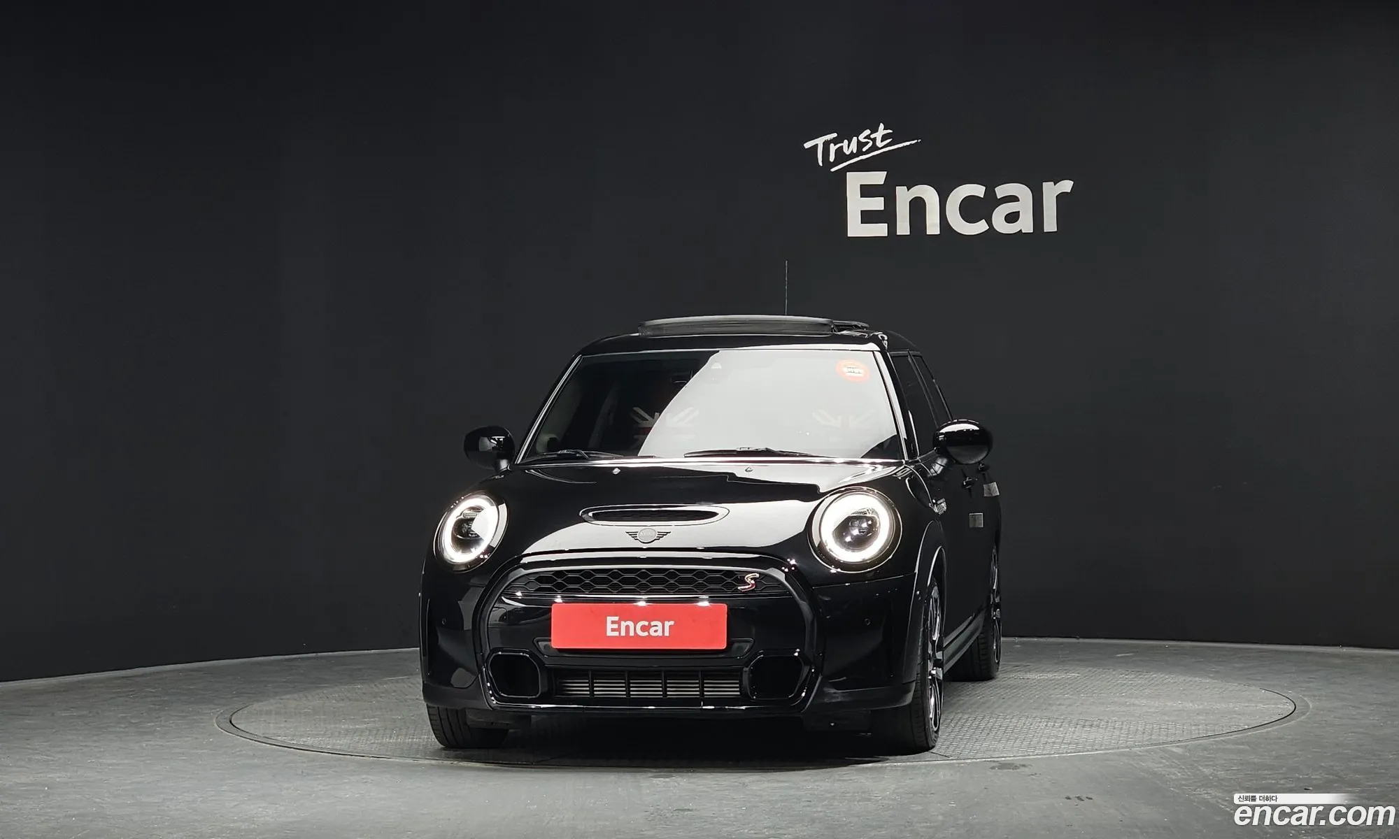 Mini Cooper S 2024 — 14