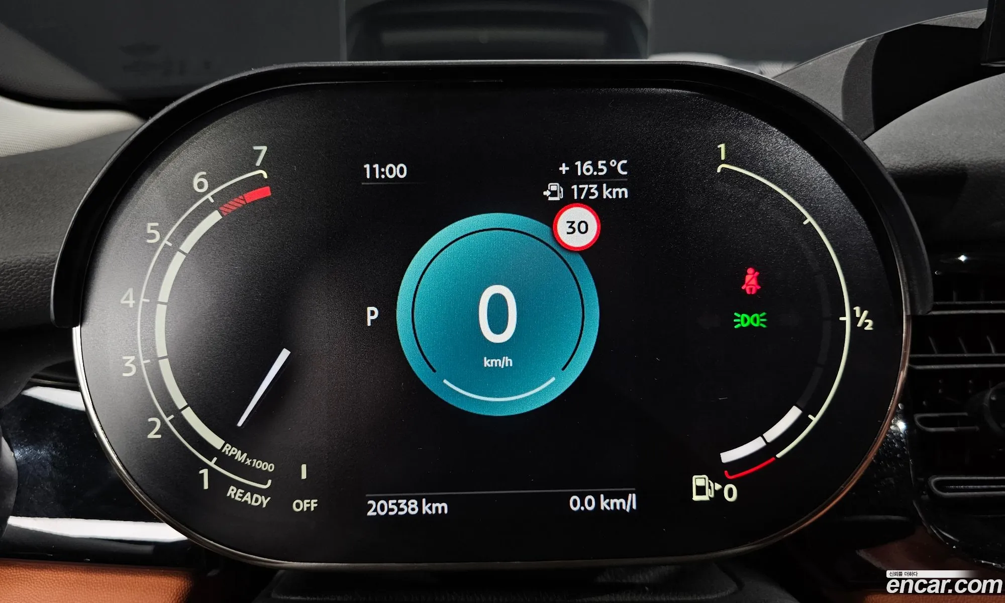 Mini Cooper S 2024 — 29