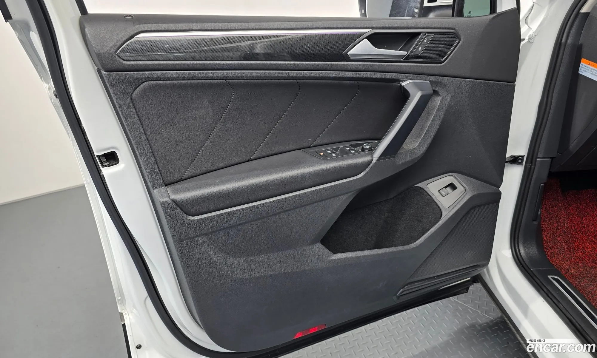 Volkswagen Tiguan 2021 — 22