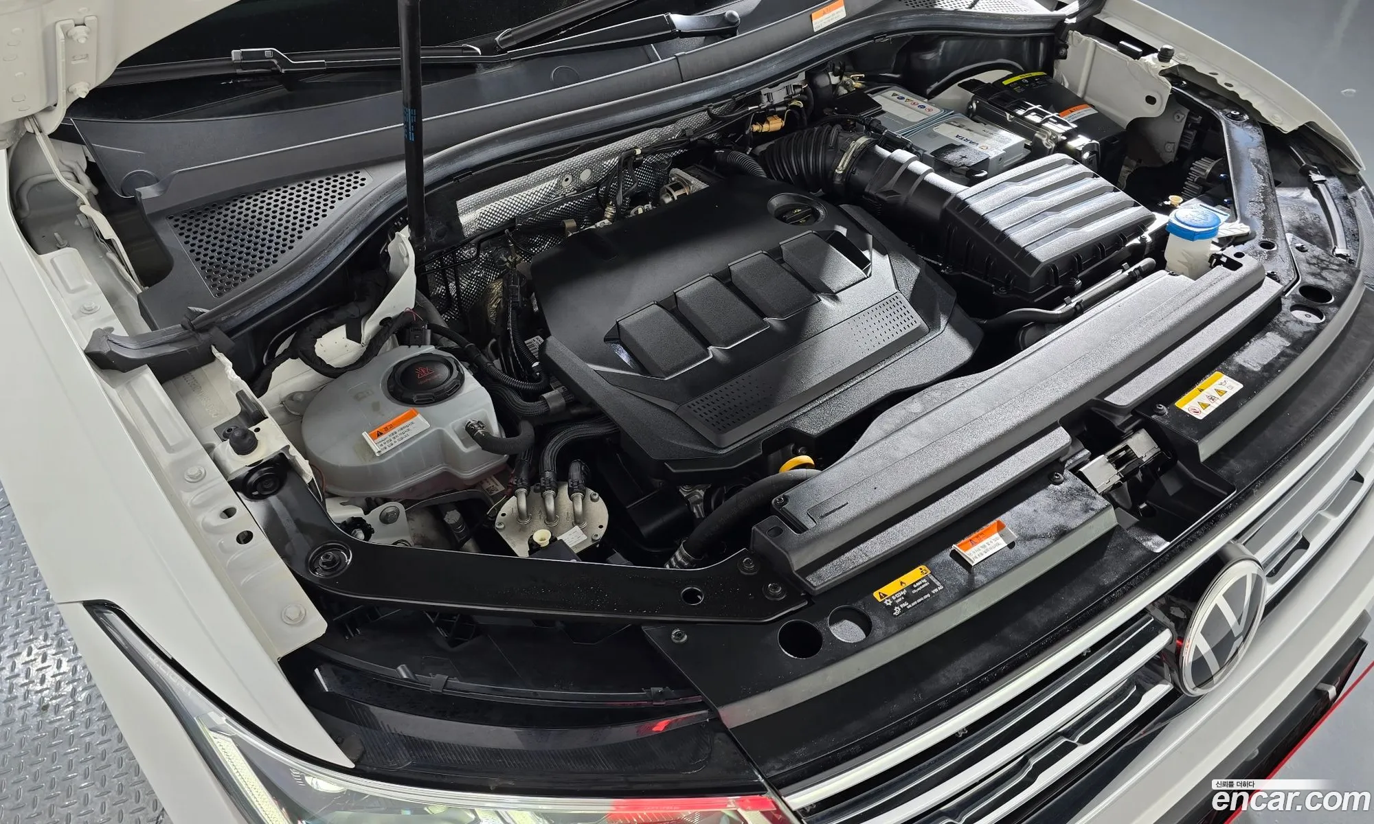 Volkswagen Tiguan 2021 — 10