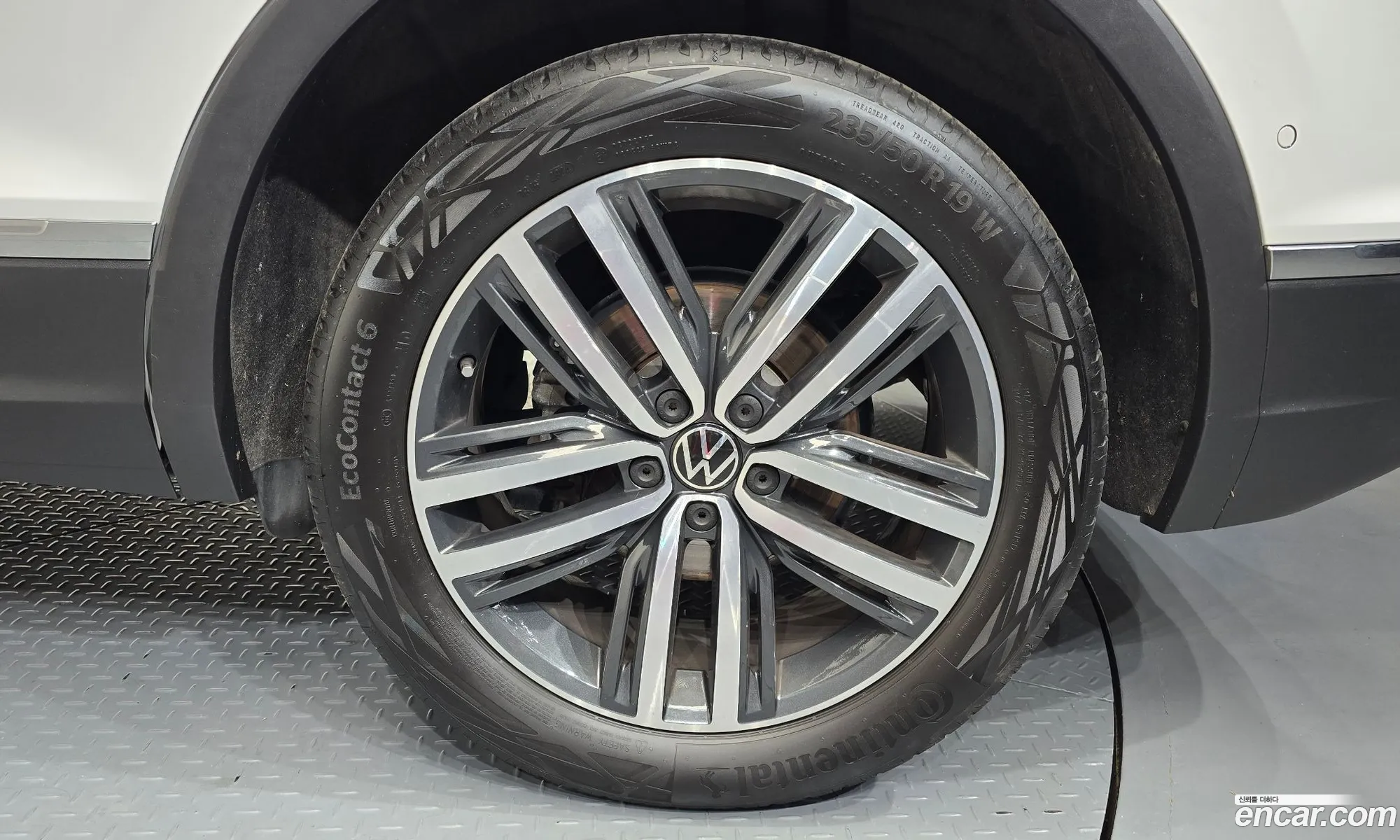 Volkswagen Tiguan 2021 — 7