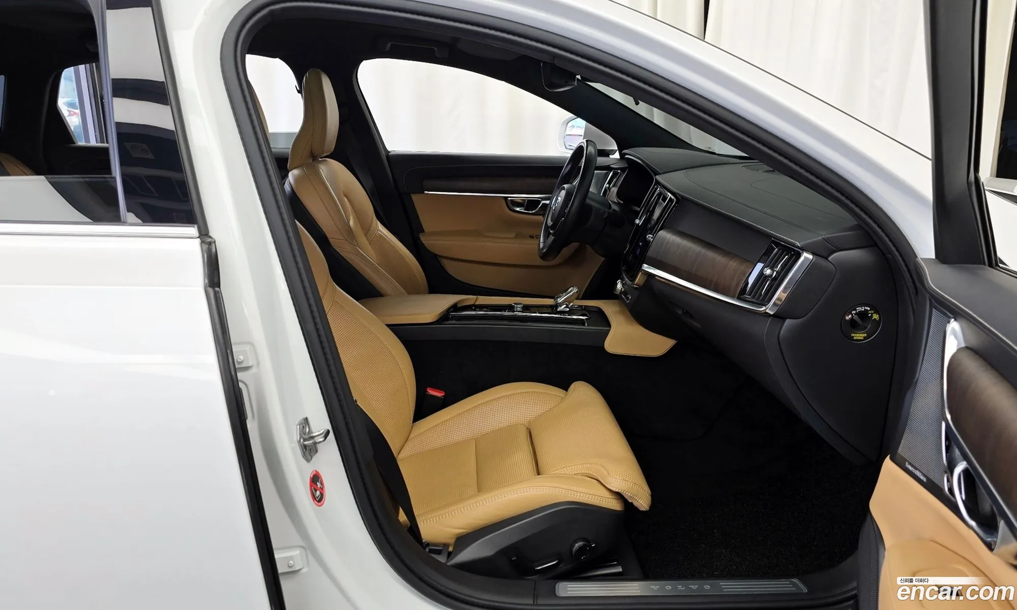 Volvo S90 2021 LVYPT062CMP233757 — 15