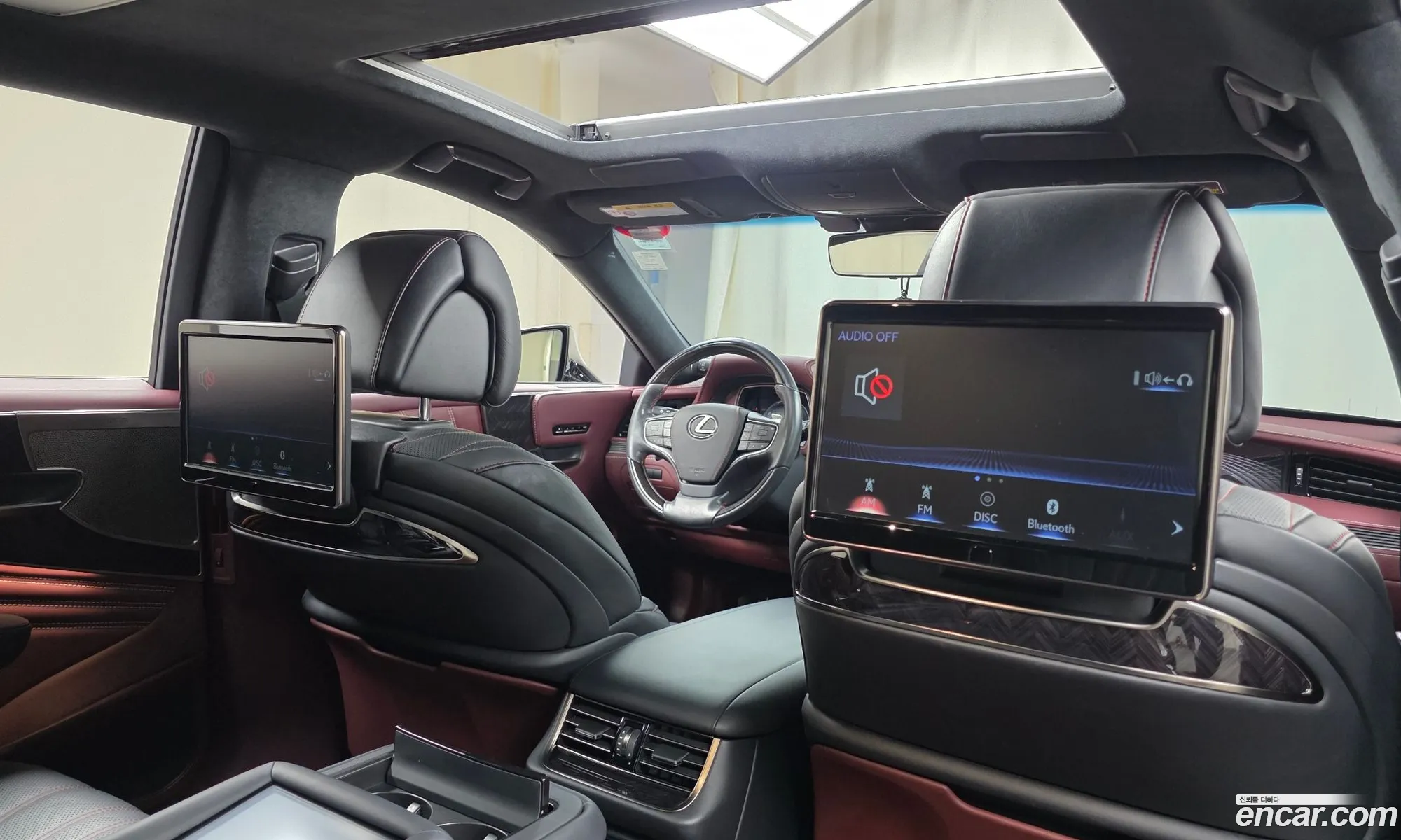 Lexus LS500h