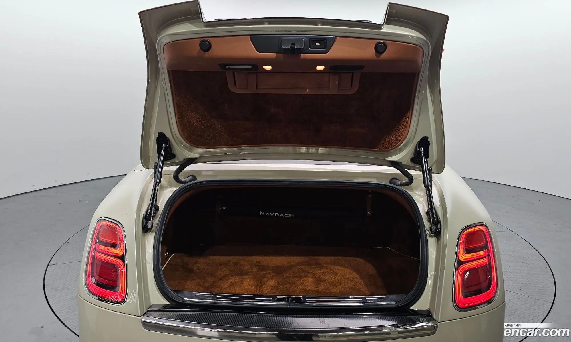 Bentley Mulsanne 2018 — 4