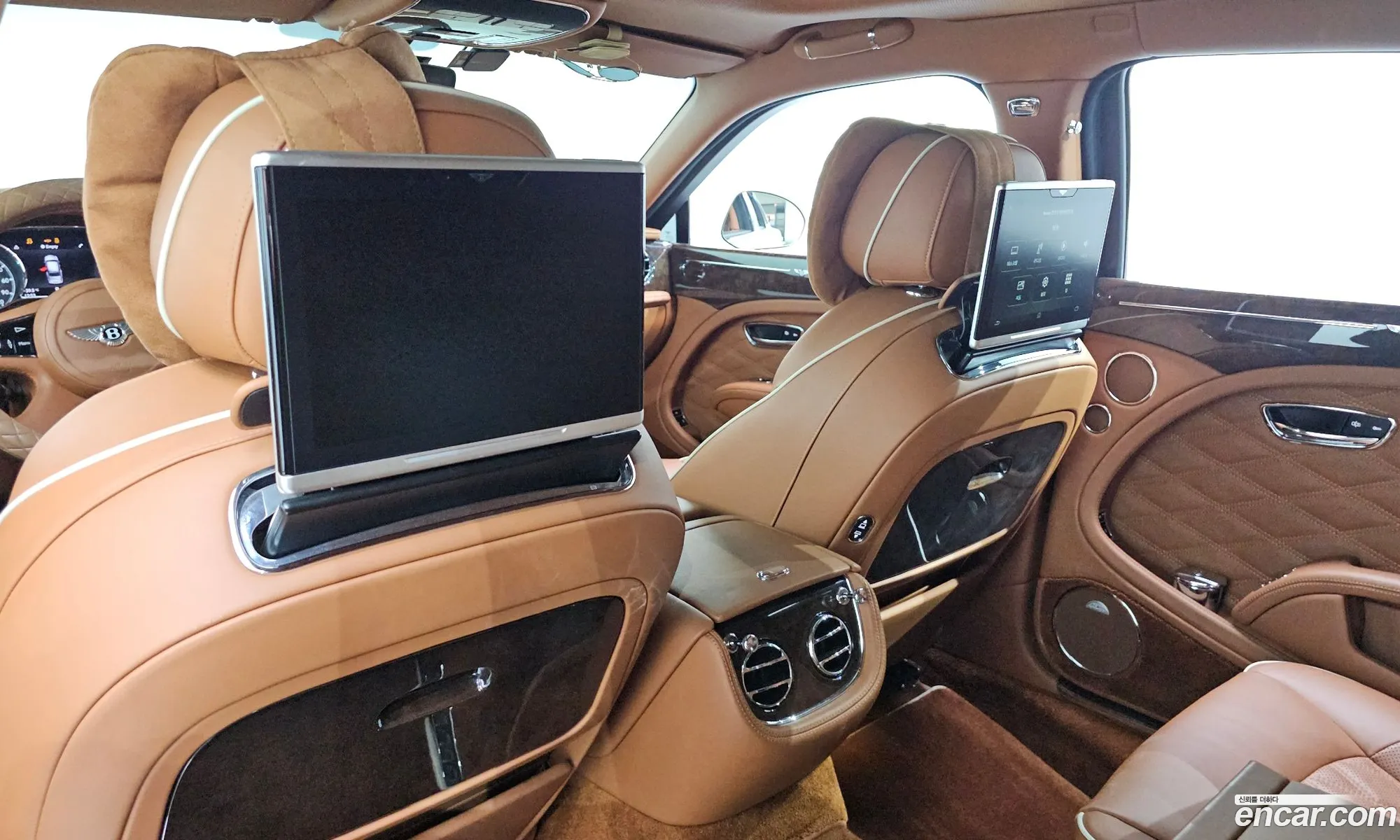 Bentley Mulsanne 2018 — 29