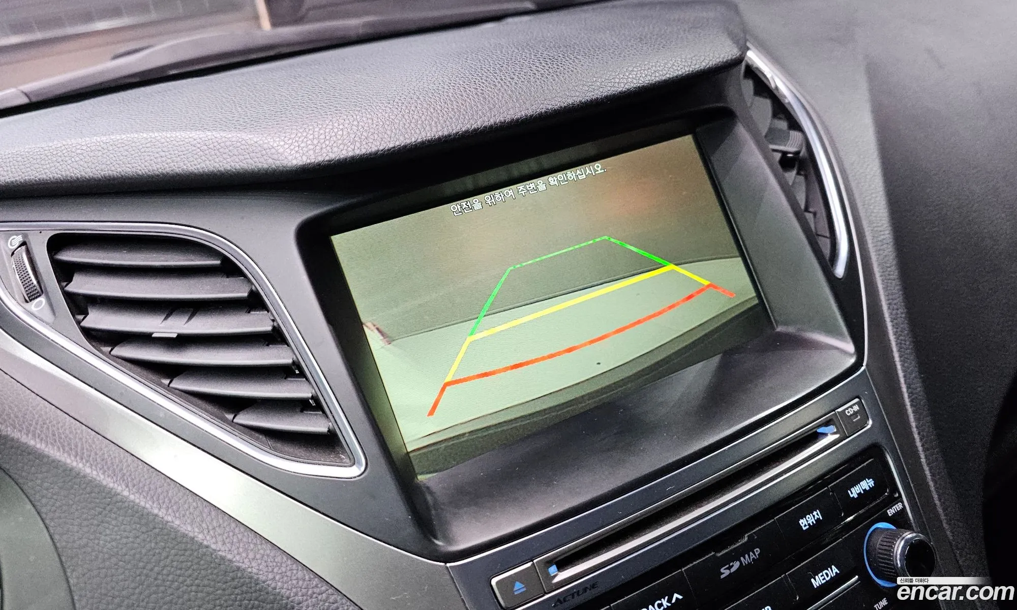 Hyundai Grandeur HG 2016 — 12