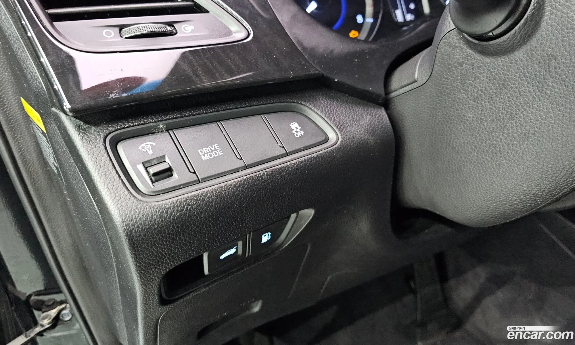Hyundai Grandeur HG 2016 — 16
