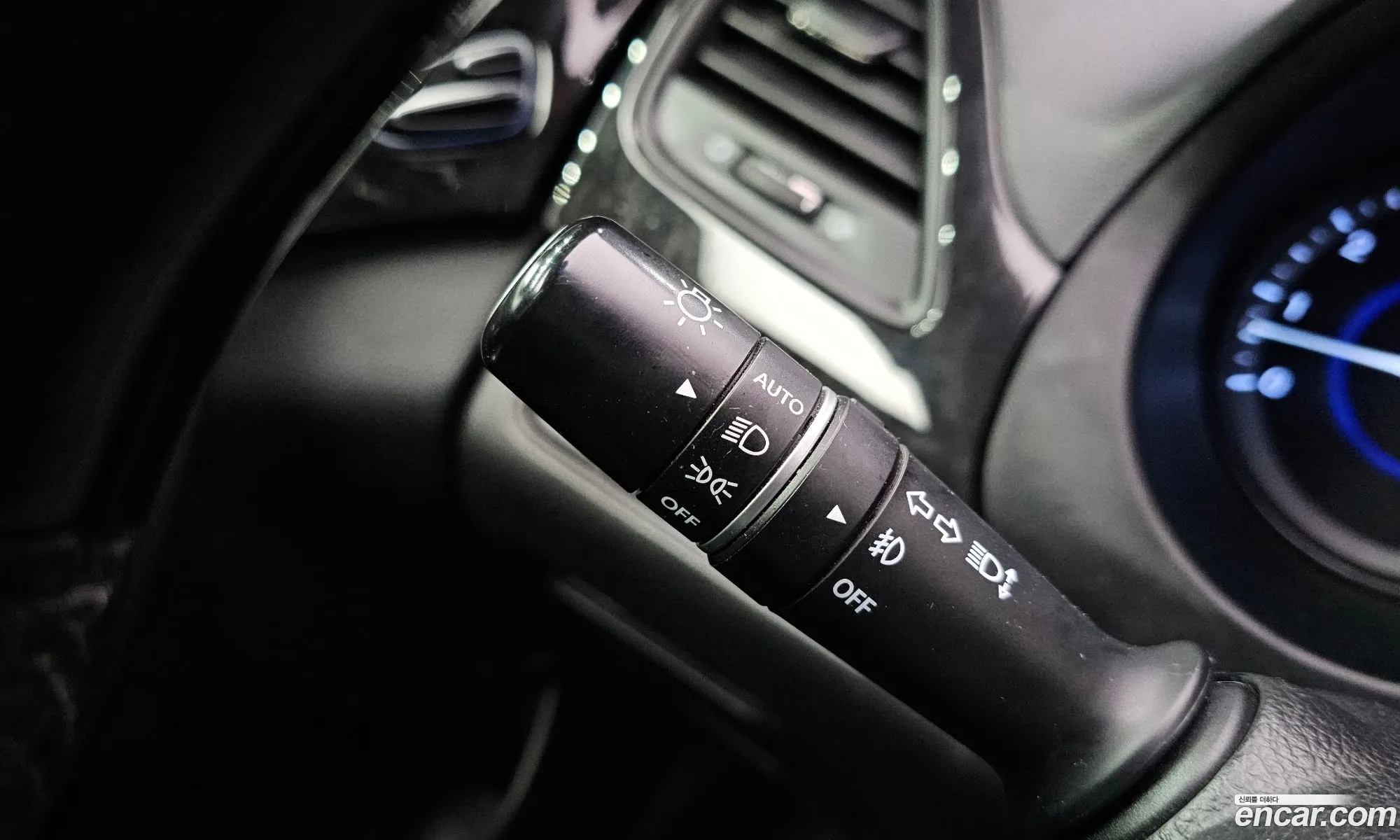 Hyundai Grandeur HG 2016 — 15