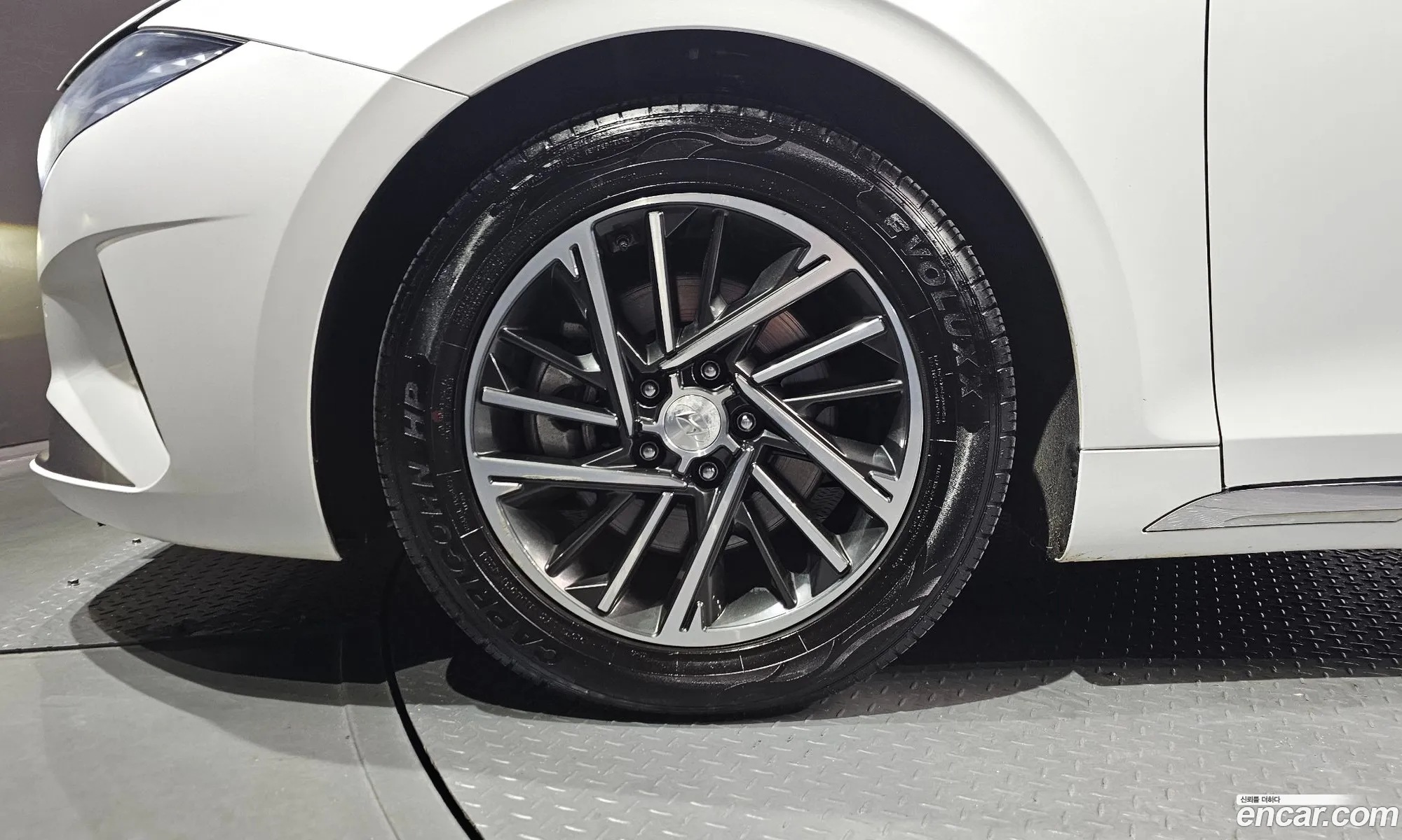 Hyundai Grandeur IG 2019 — 15