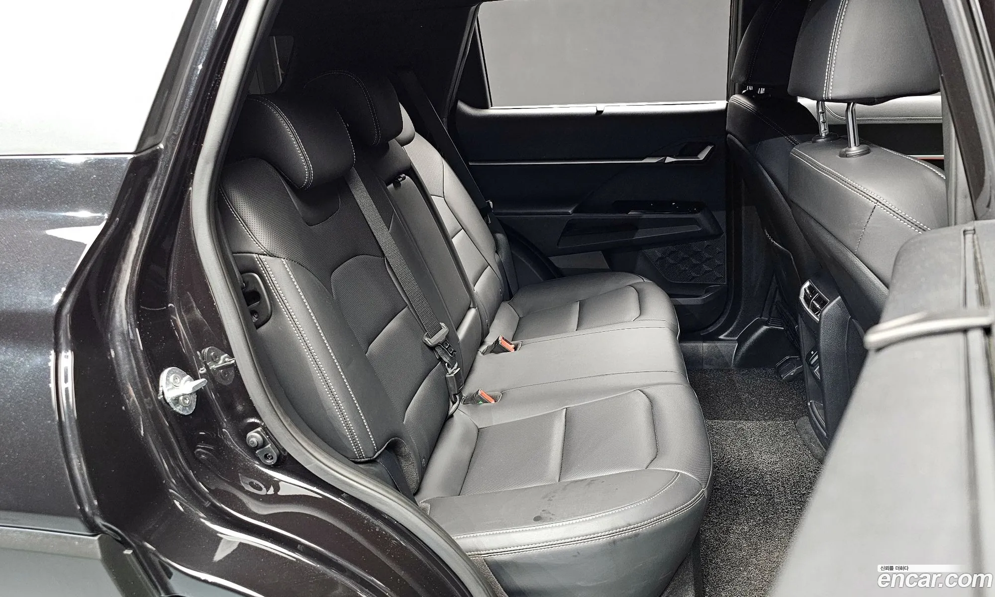 KG Mobility (SsangYong) Torres 2022 — 28