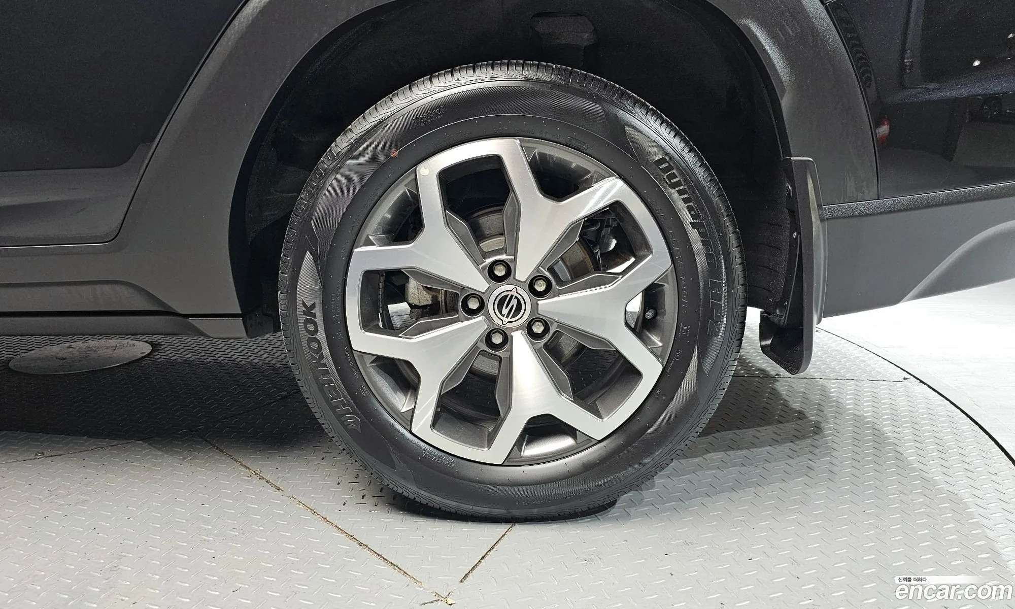 KG Mobility (SsangYong) Torres 2022 — 5