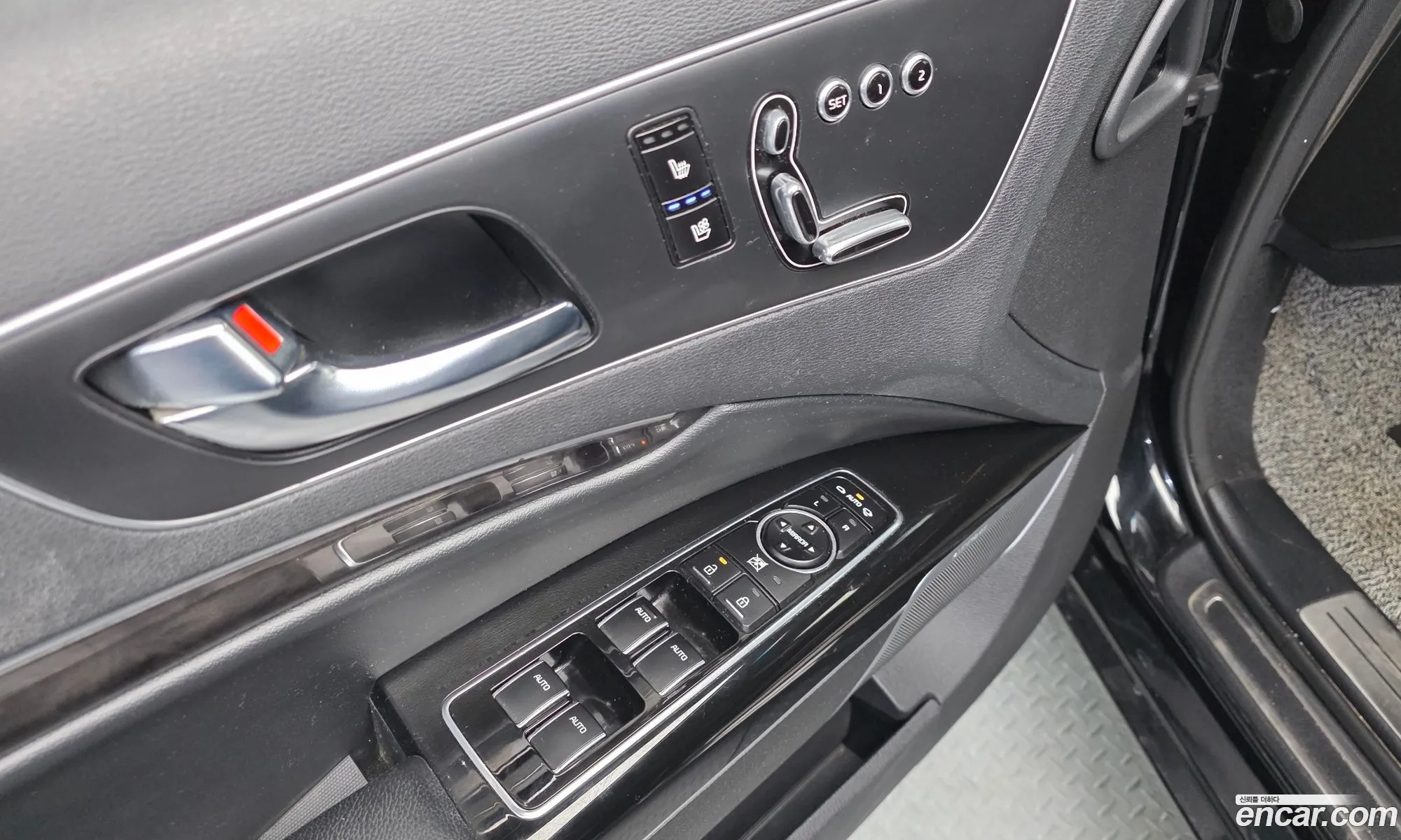 Kia K9 2015 — 10