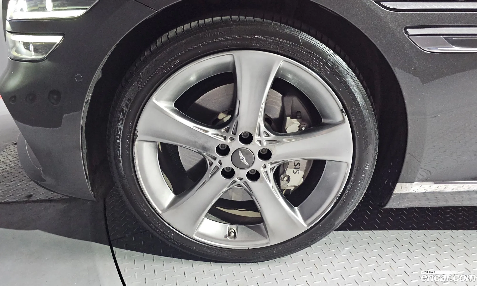 Genesis G80 2022 — 10
