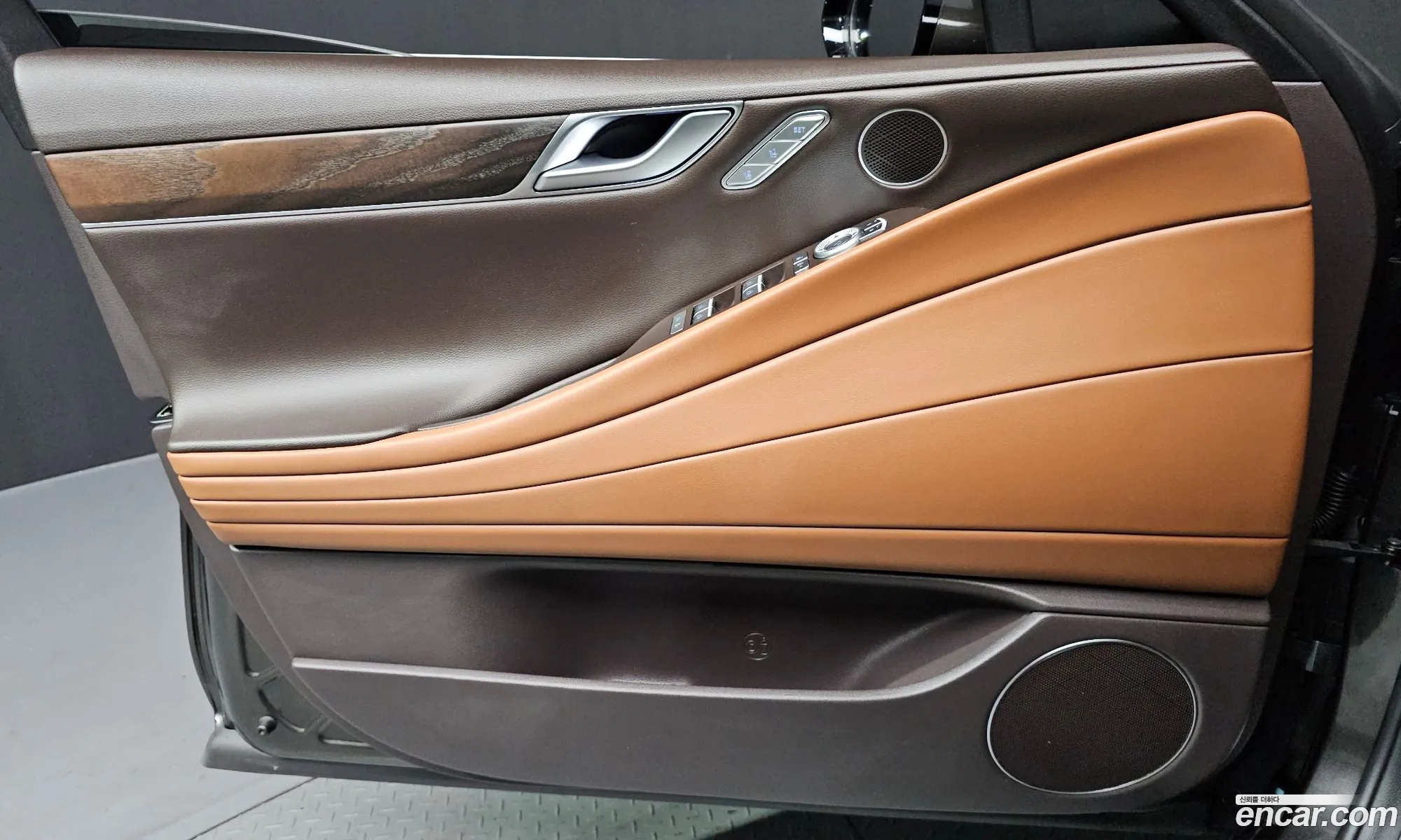 Genesis G80 2022 — 11