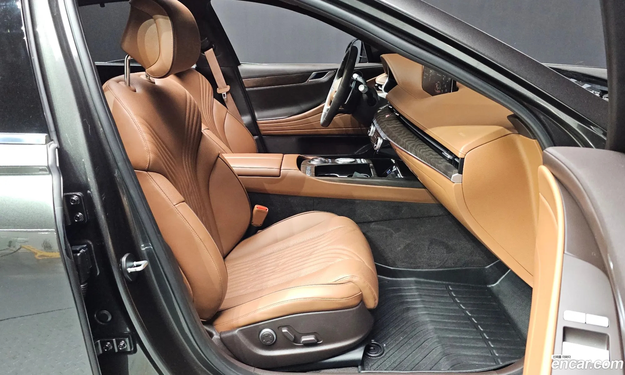 Genesis G80 2022 — 27