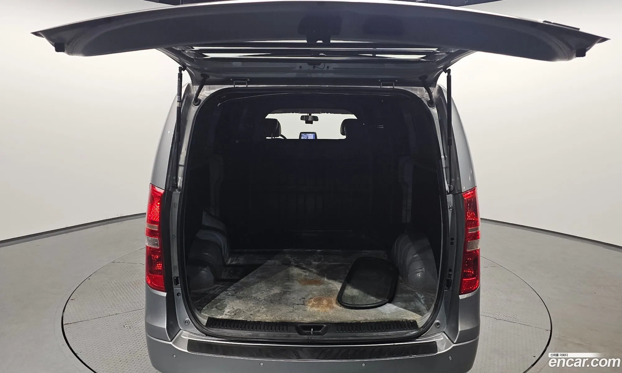 Hyundai Grand Starex 2012 — 8