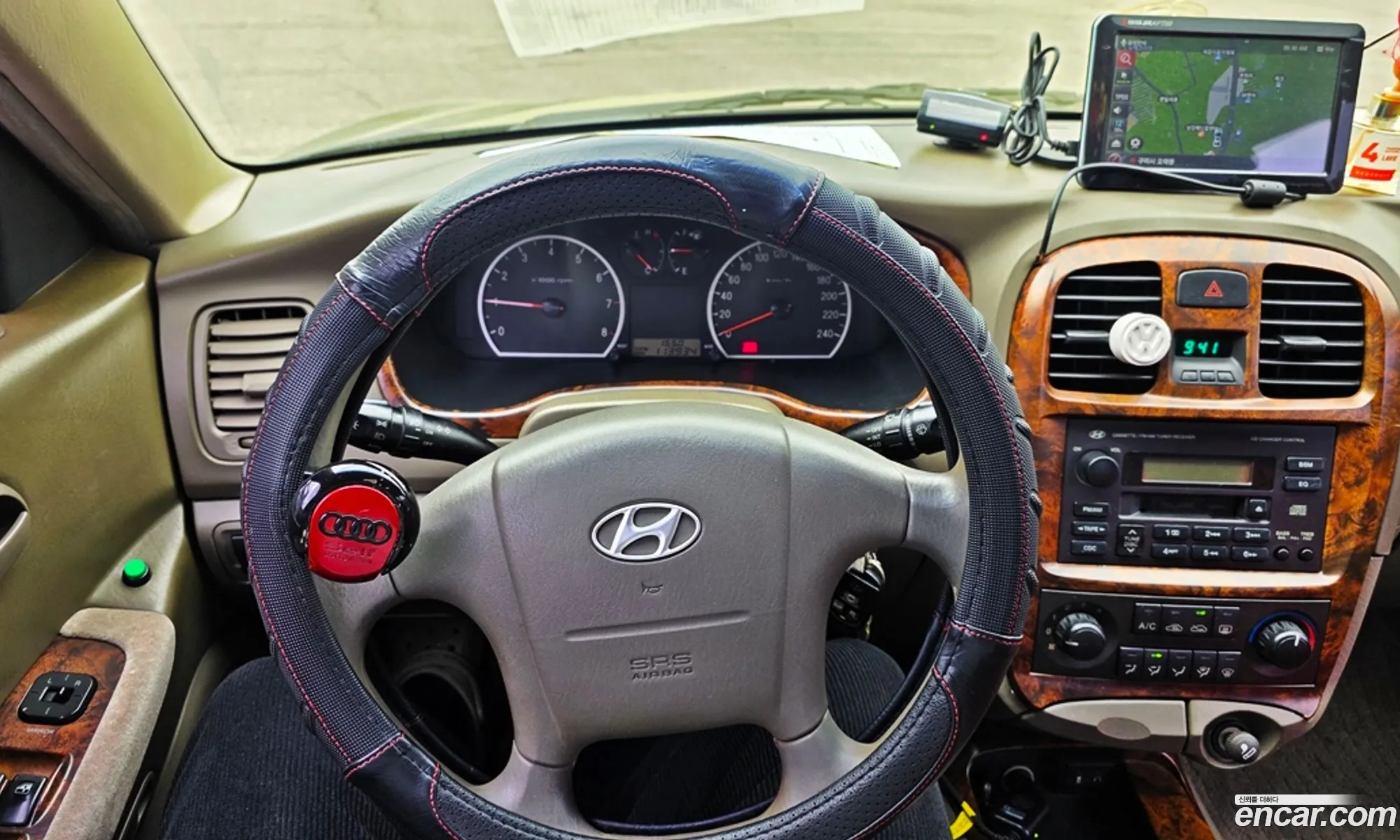 Hyundai EF Sonata
