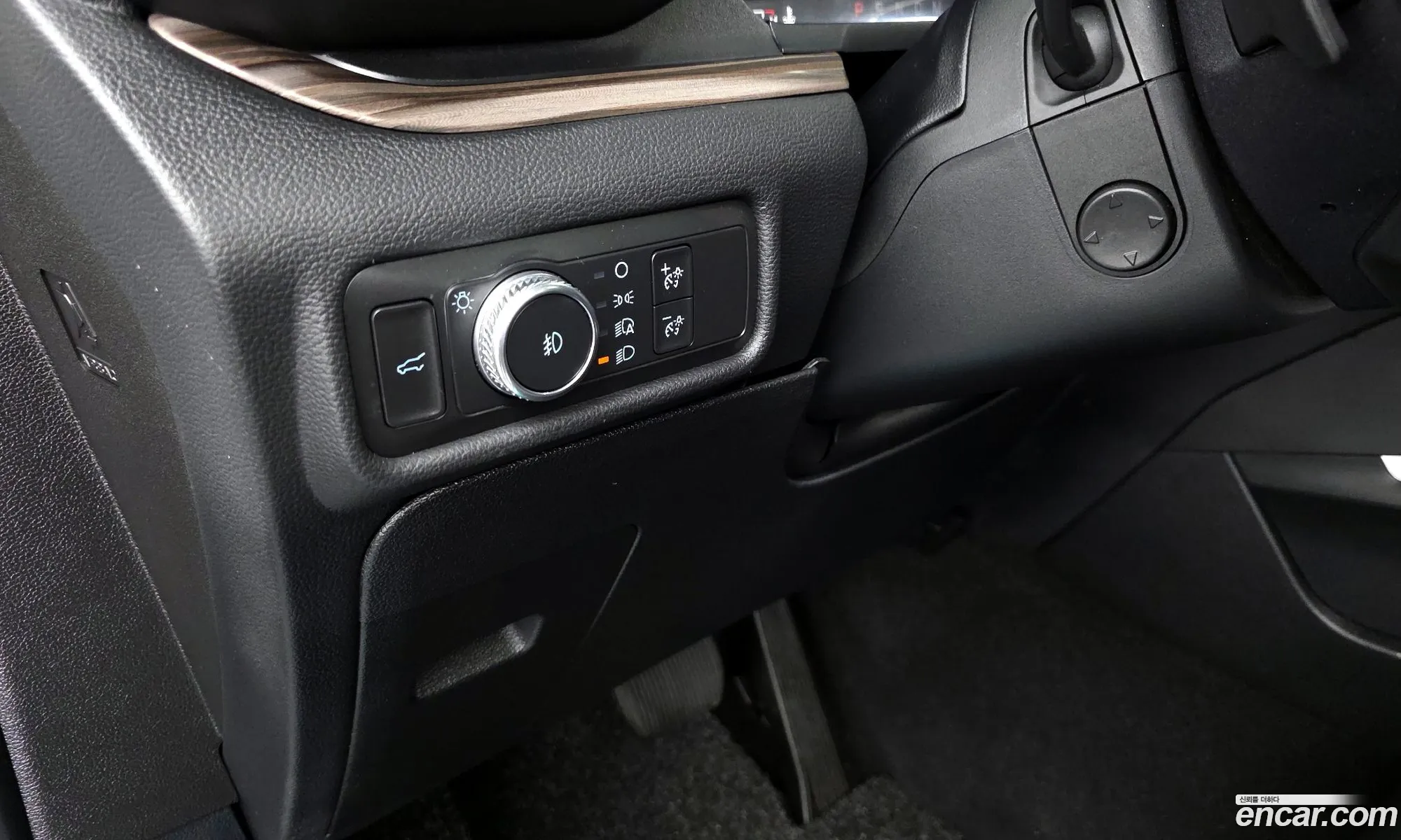 Ford Explorer 6th Gen 2020 1FMSK8FH2LGB78451 — 27
