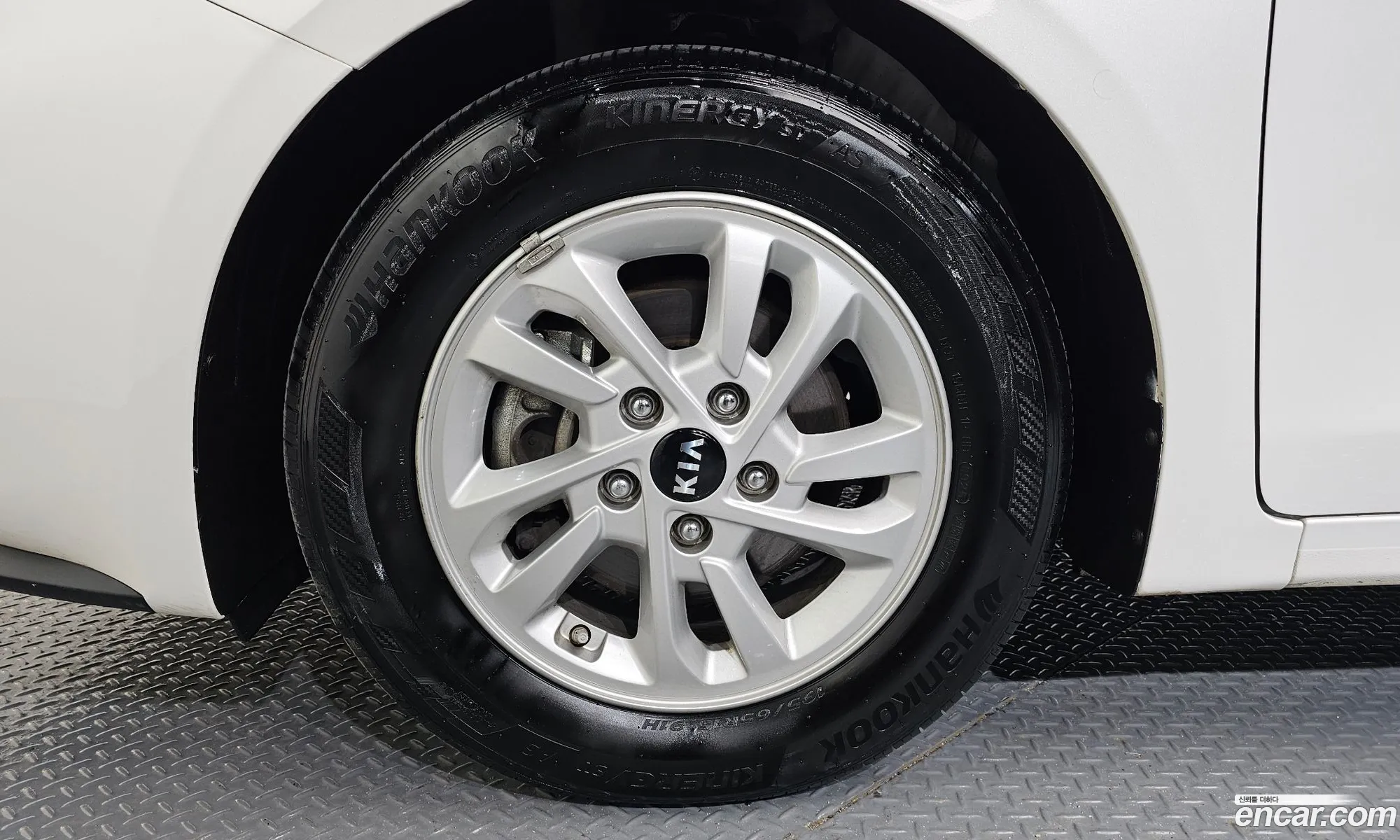 Kia K3 2019 — 4