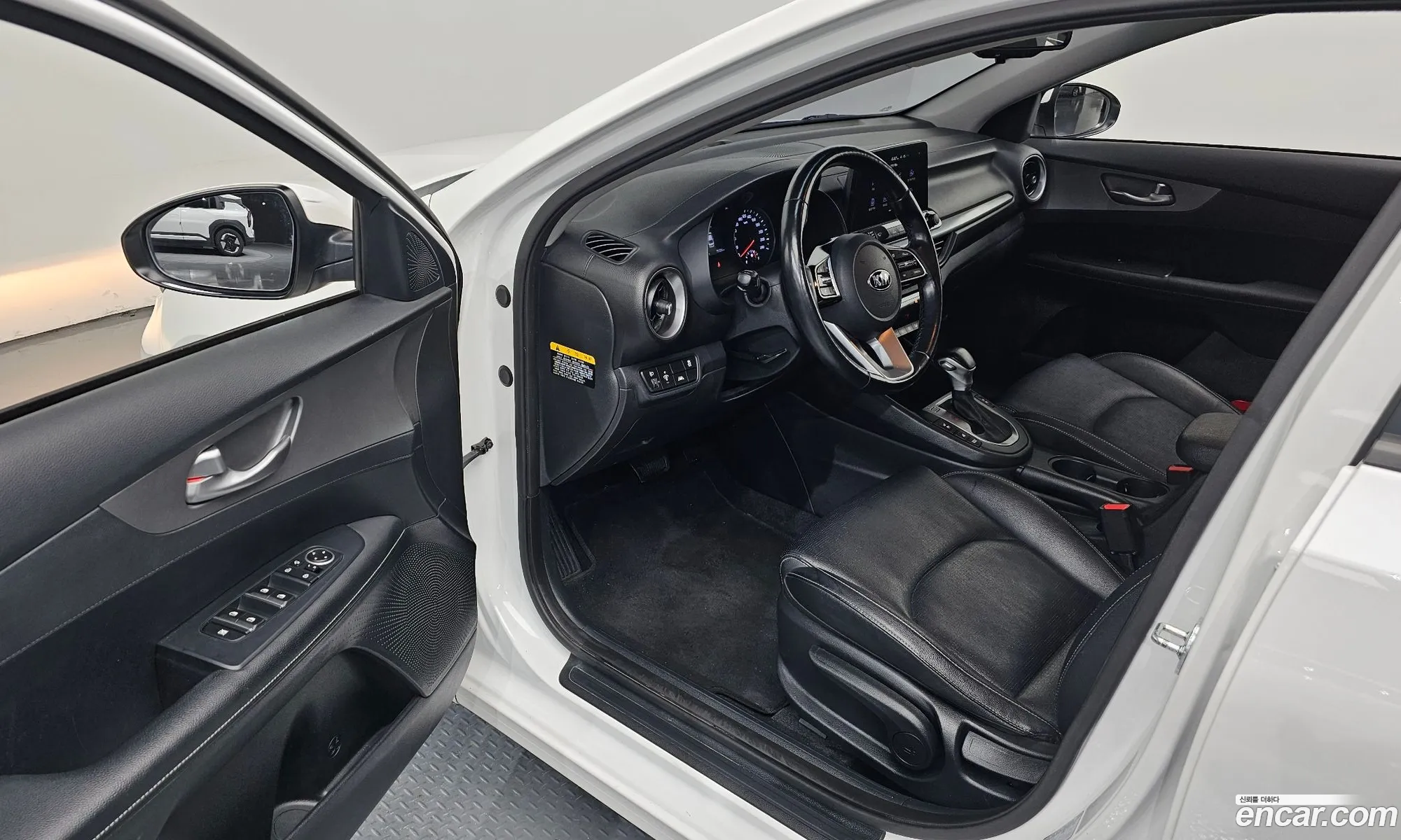 Kia K3 2019 — 5