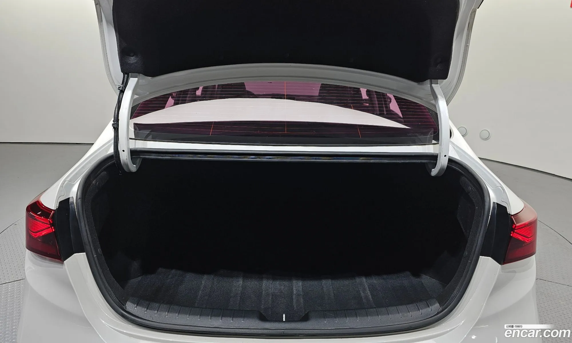 Kia K3 2019 — 18