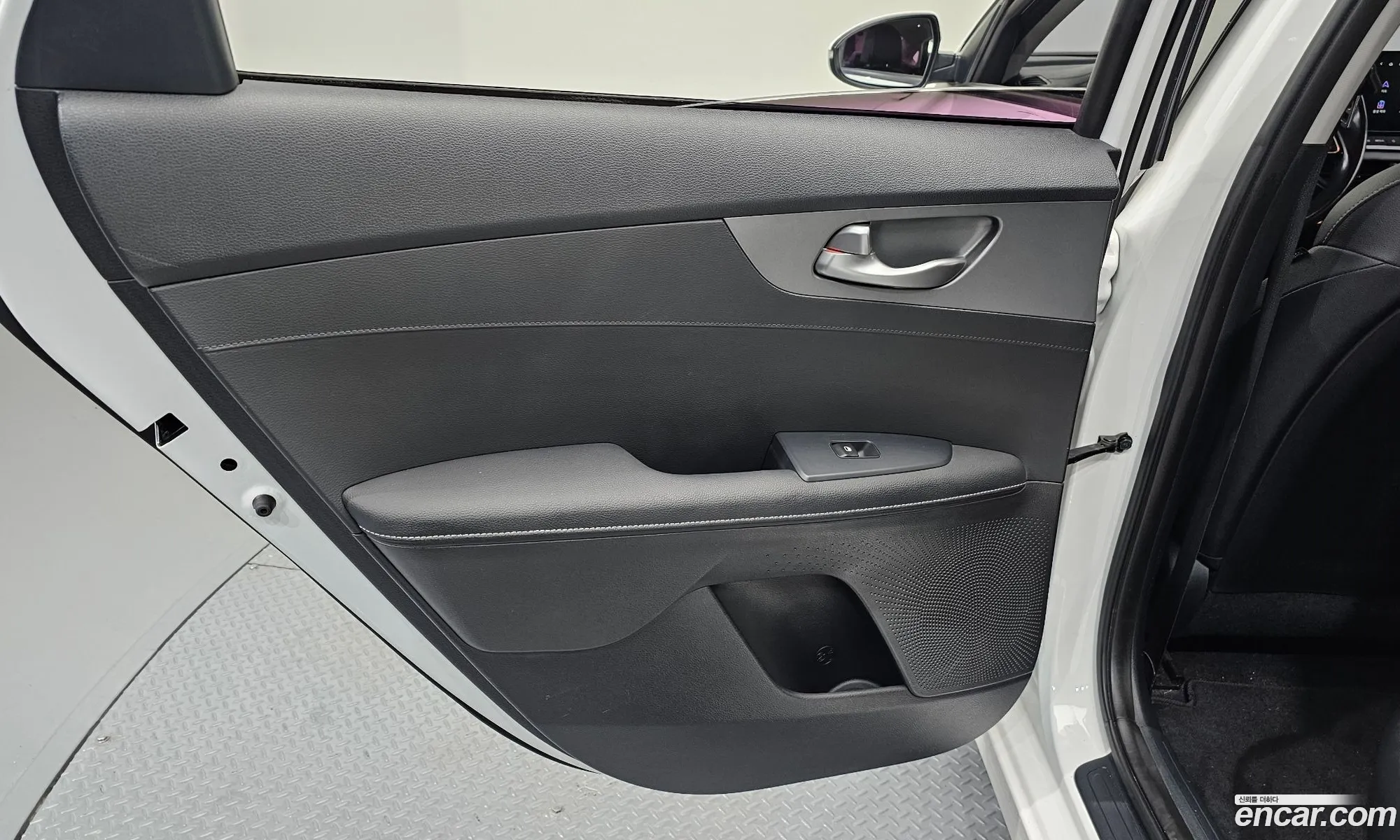 Kia K3 2019 — 7