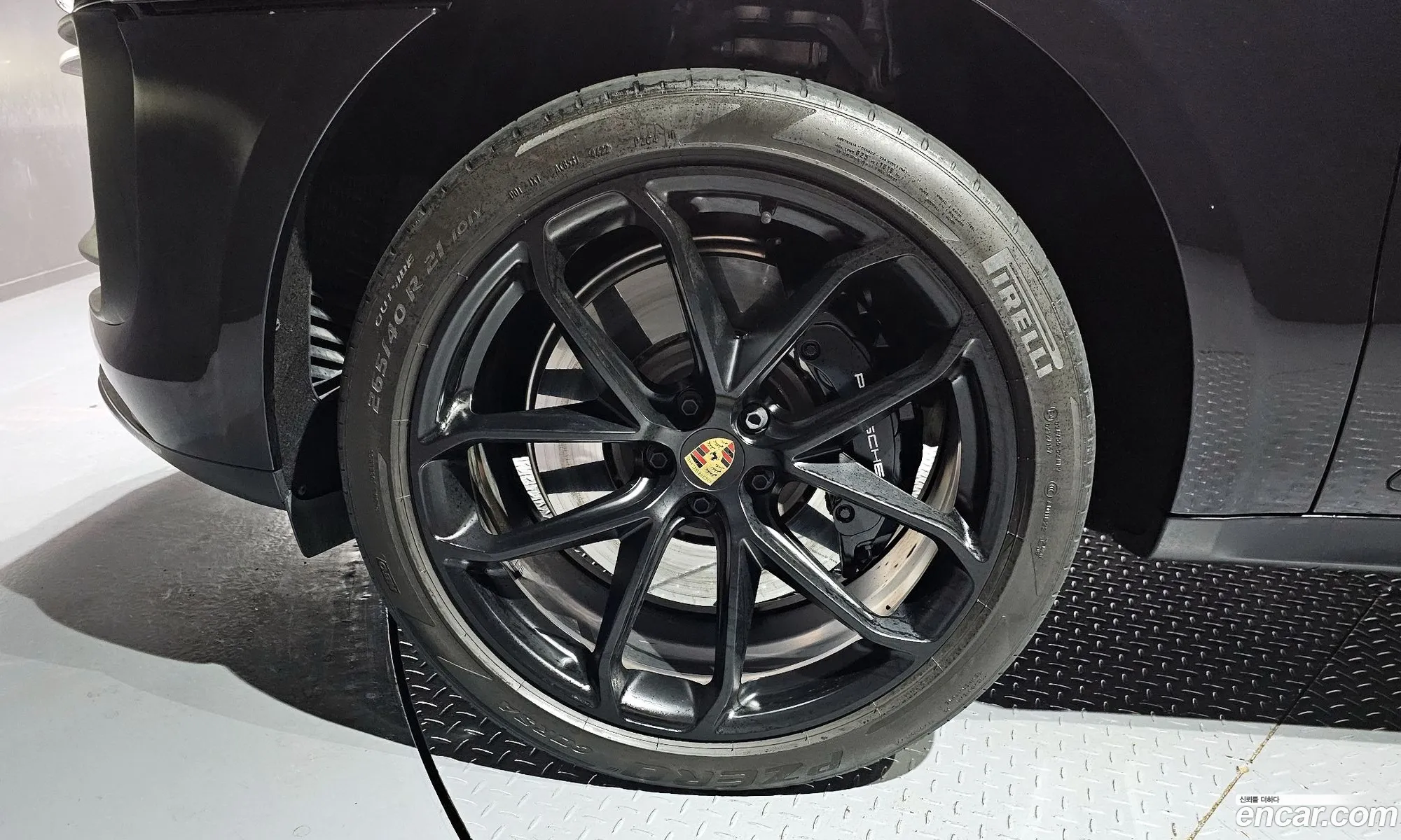Porsche Macan 2023 WP1AF2951PLB55547 — 10