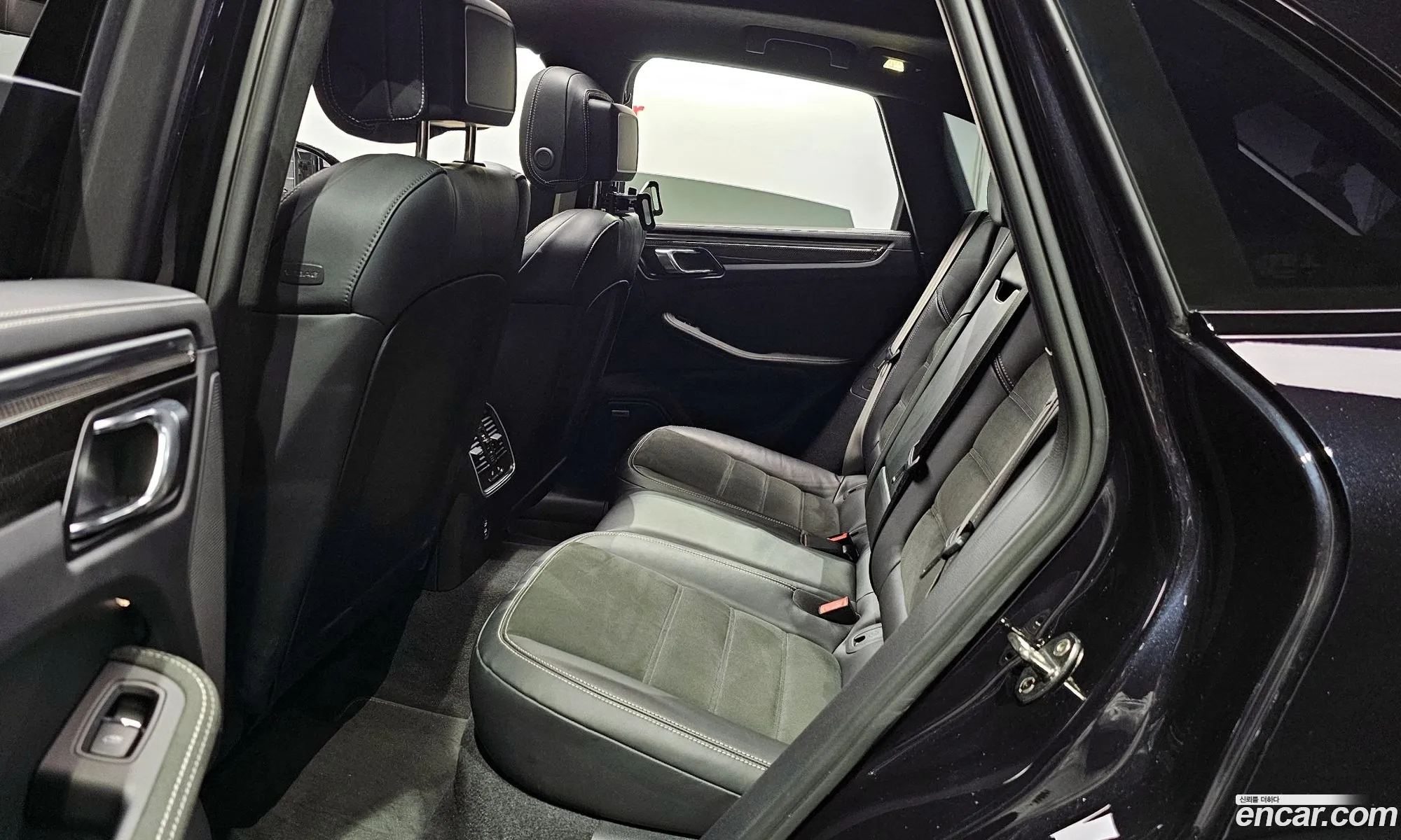 Porsche Macan 2023 WP1AF2951PLB55547 — 4