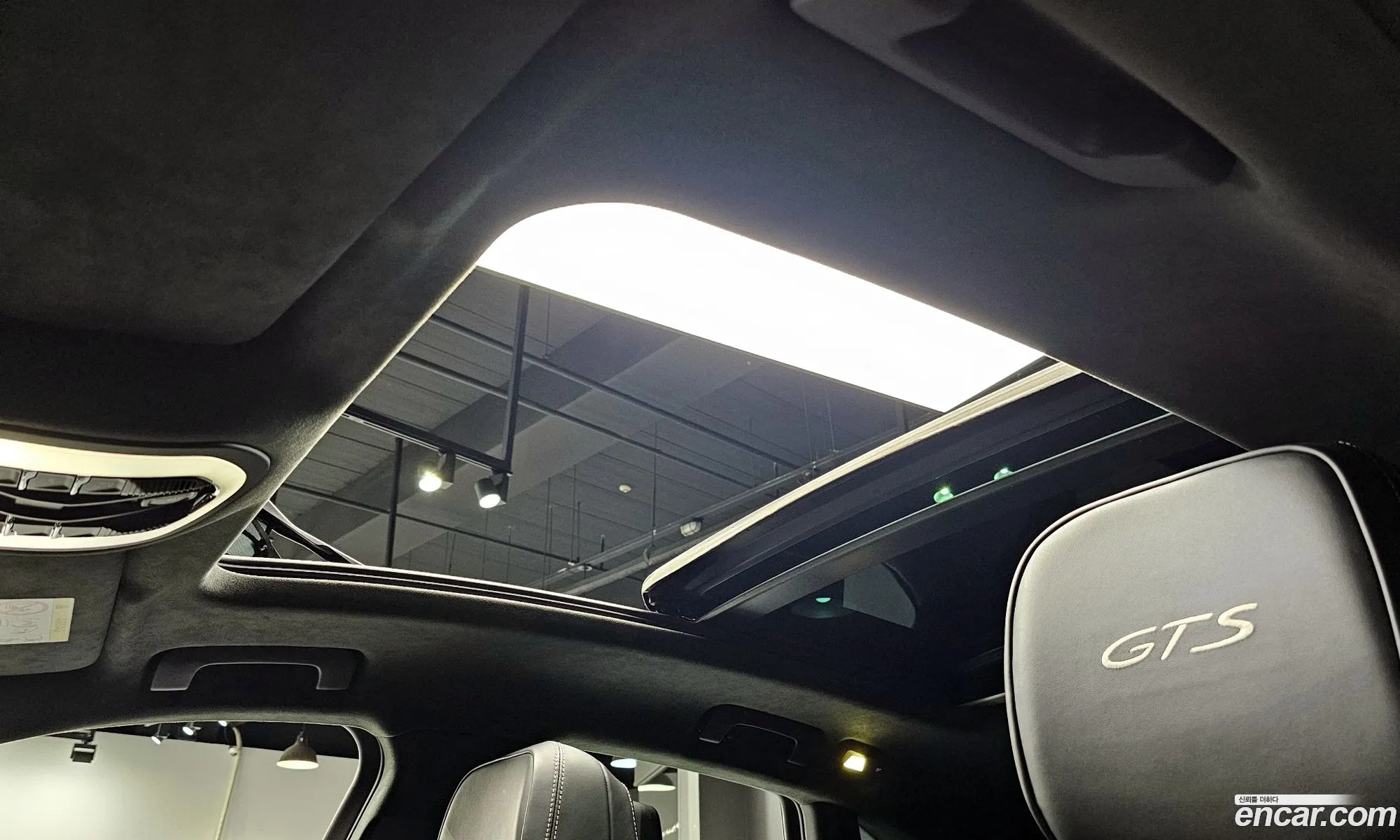 Porsche Macan 2023 WP1AF2951PLB55547 — 17