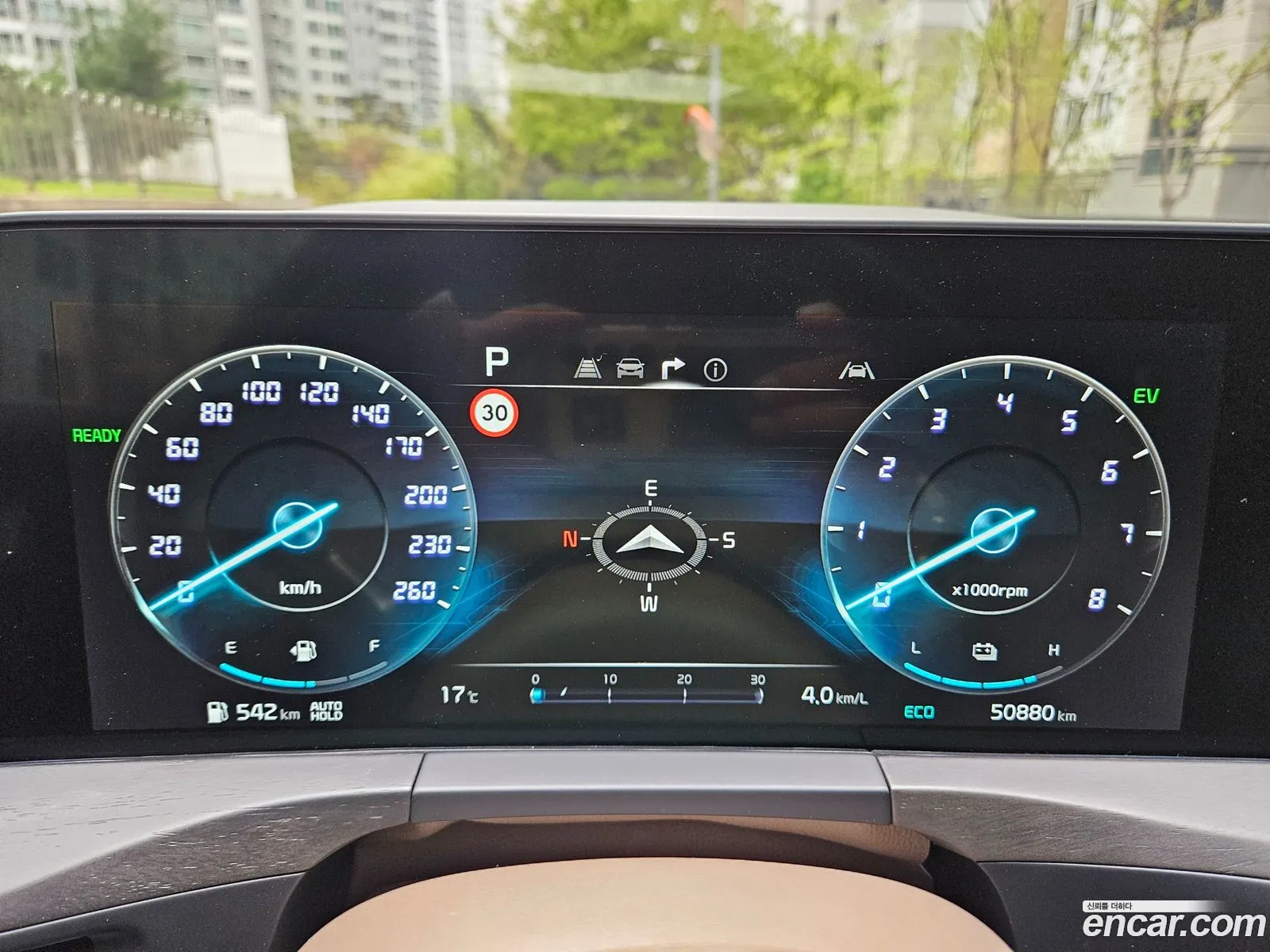 Kia K8 Hybrid 2022 — 2
