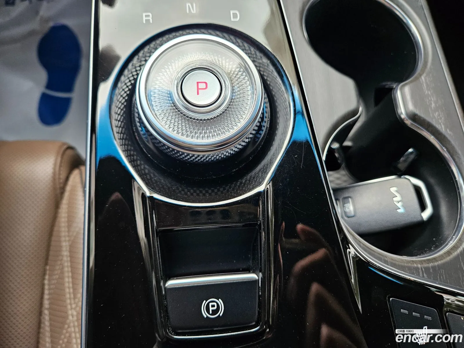Kia K8 Hybrid 2022 — 10