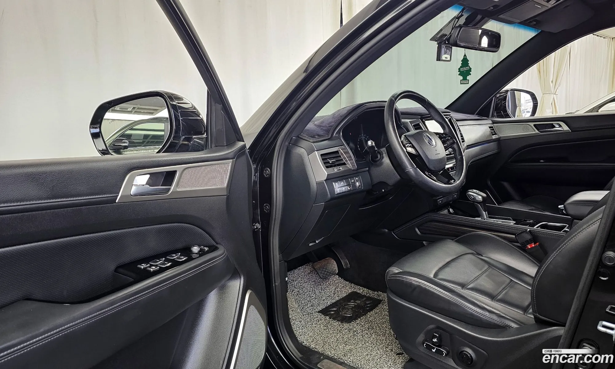 KG Mobility (SsangYong) G4 Rexton 2019 — 12