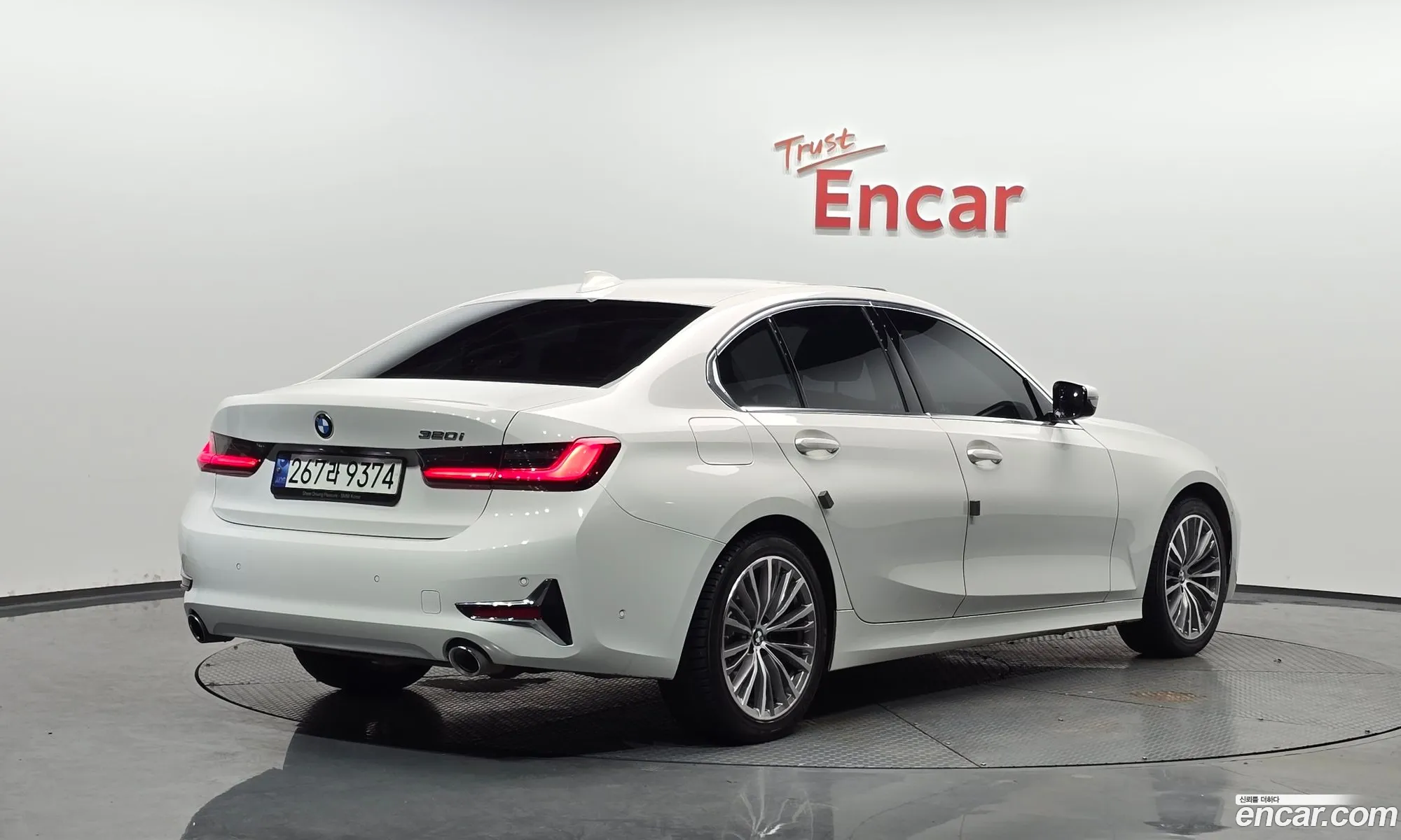 BMW 3 Series 2021 — 11