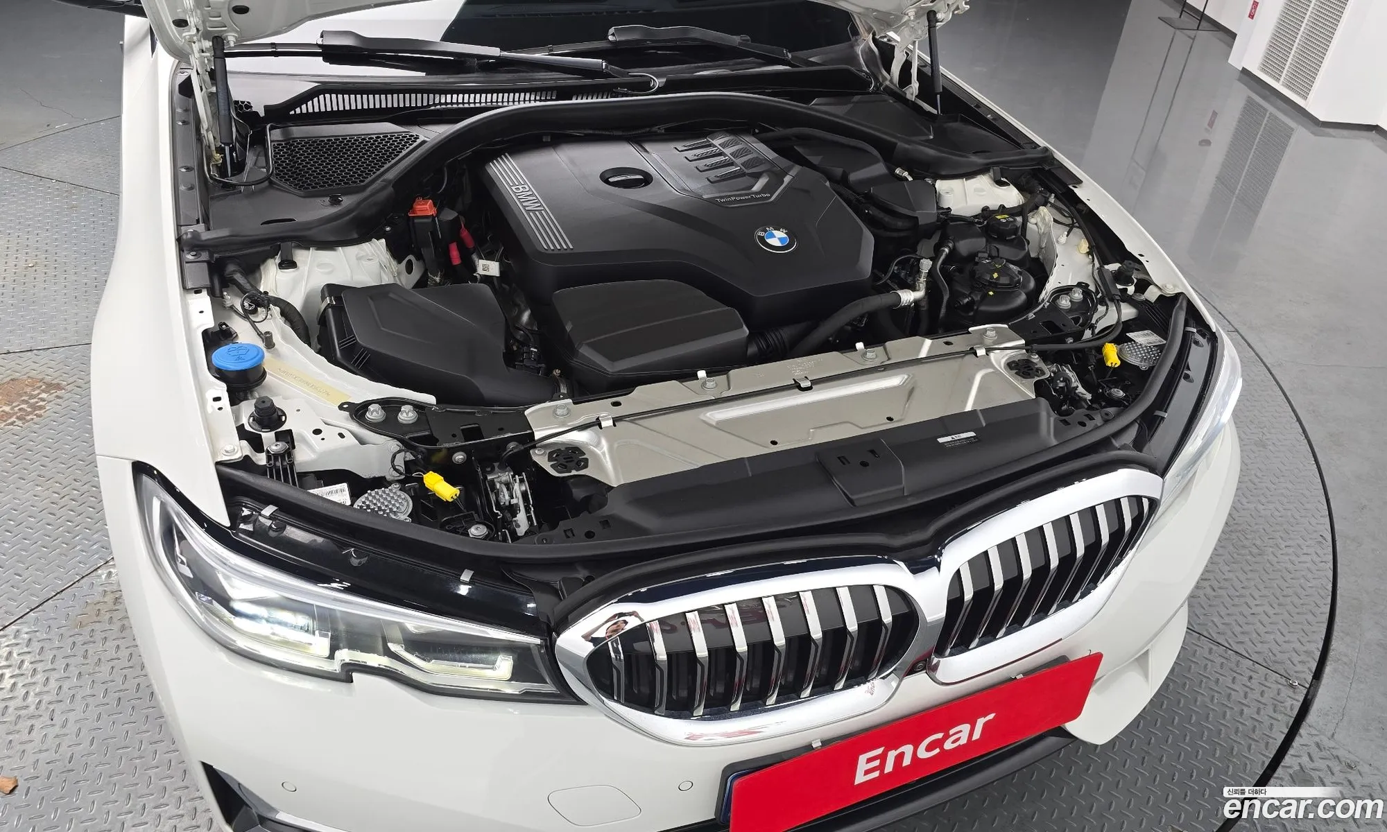 BMW 3 Series 2021 — 10