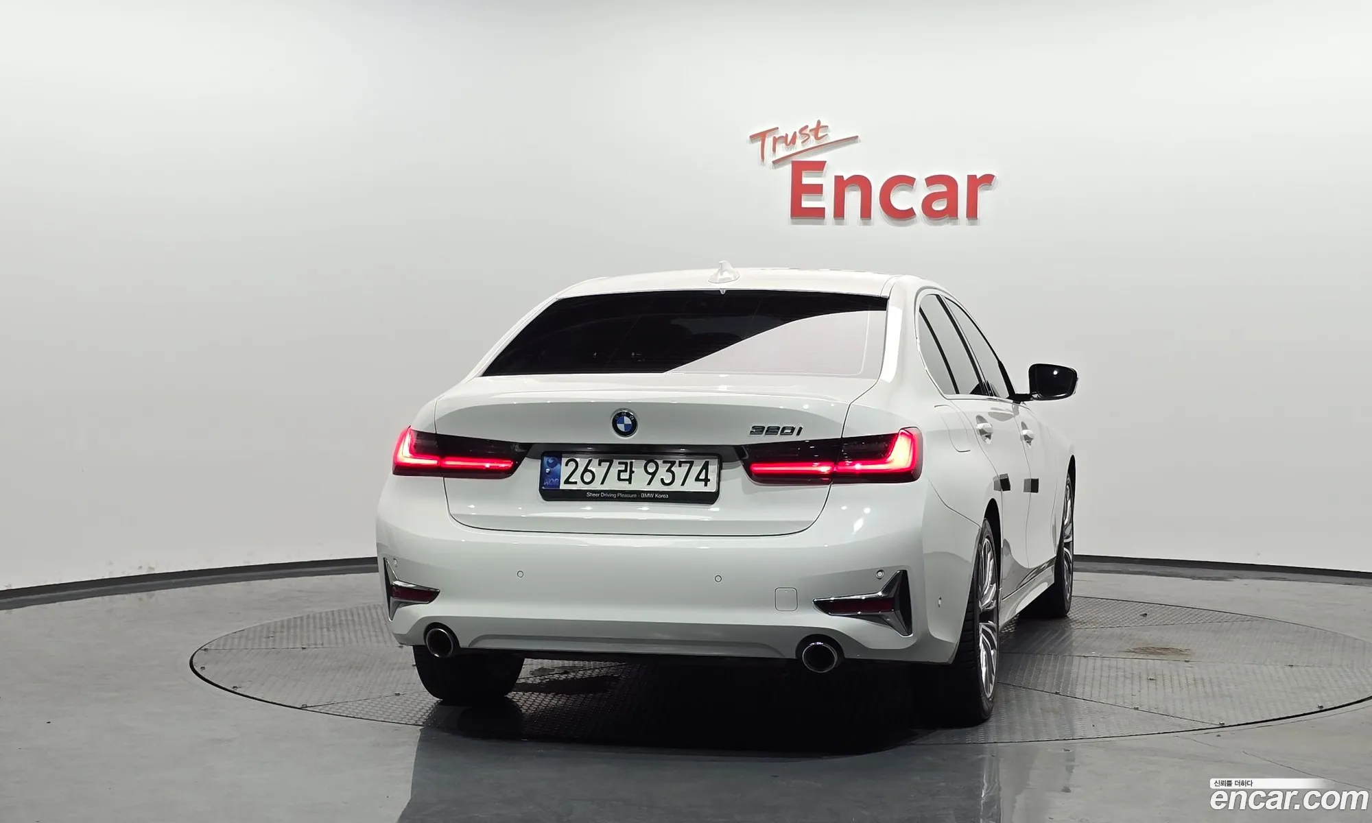 BMW 3 Series 2021 — 19