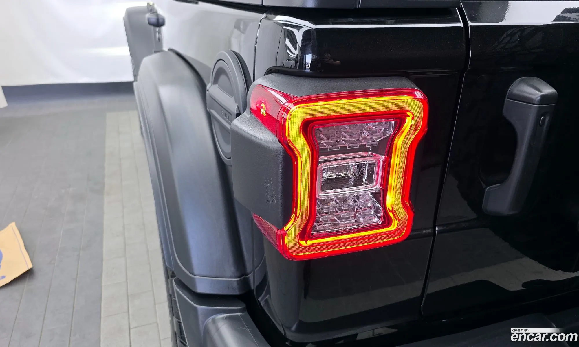 Jeep Wrangler 2020 — 28