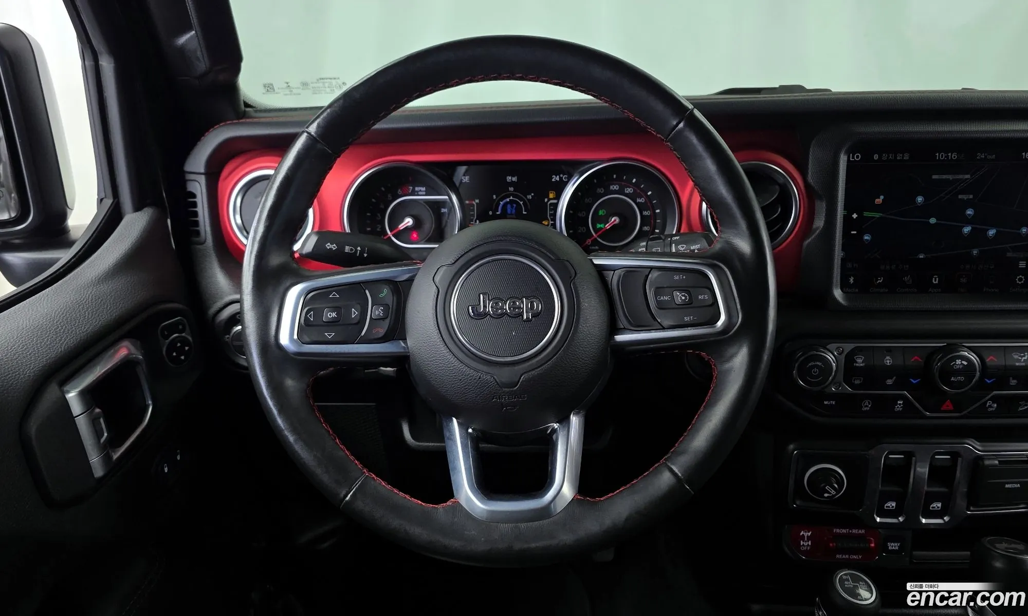 Jeep Wrangler 2020 — 11