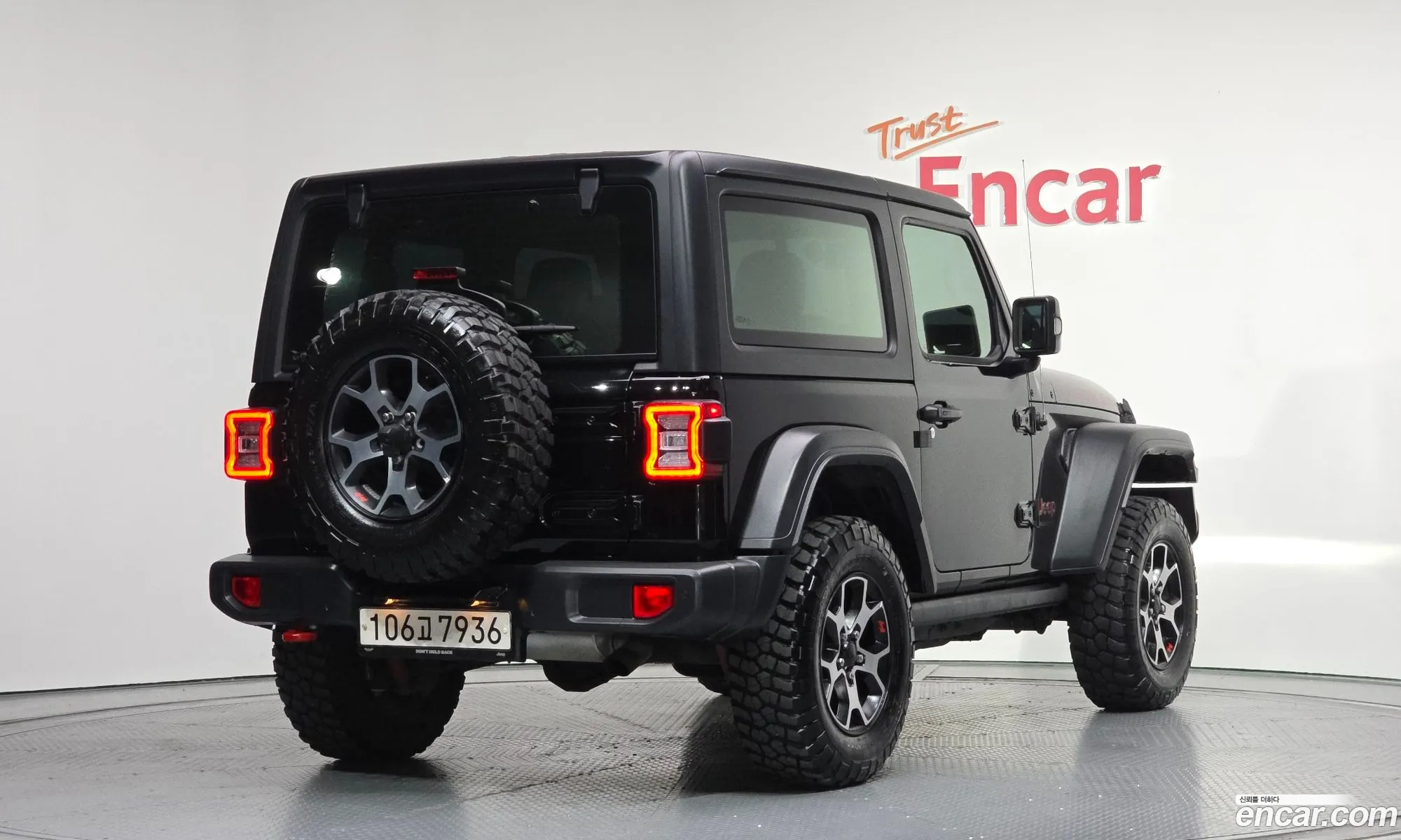 Jeep Wrangler 2020 — 13