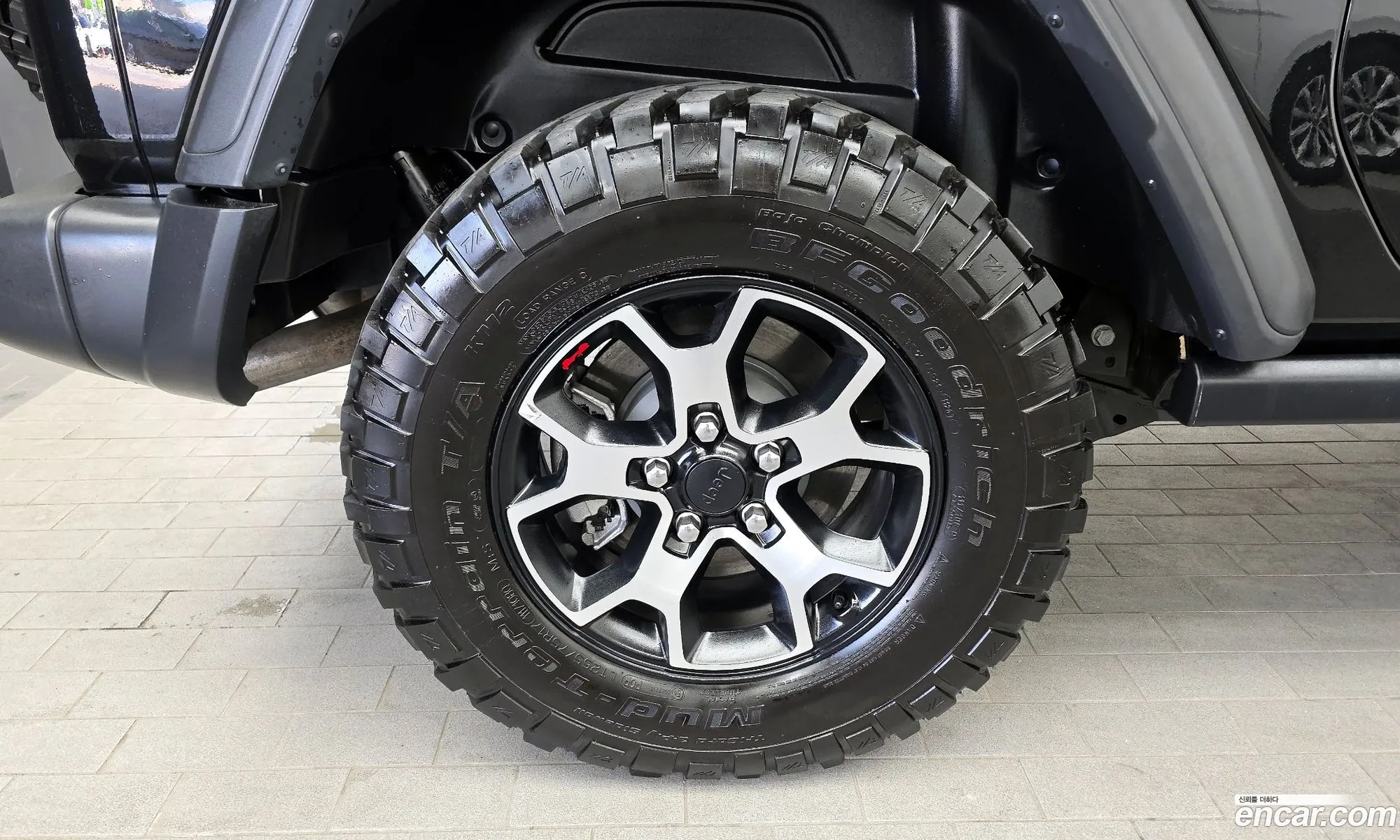 Jeep Wrangler 2020 — 21