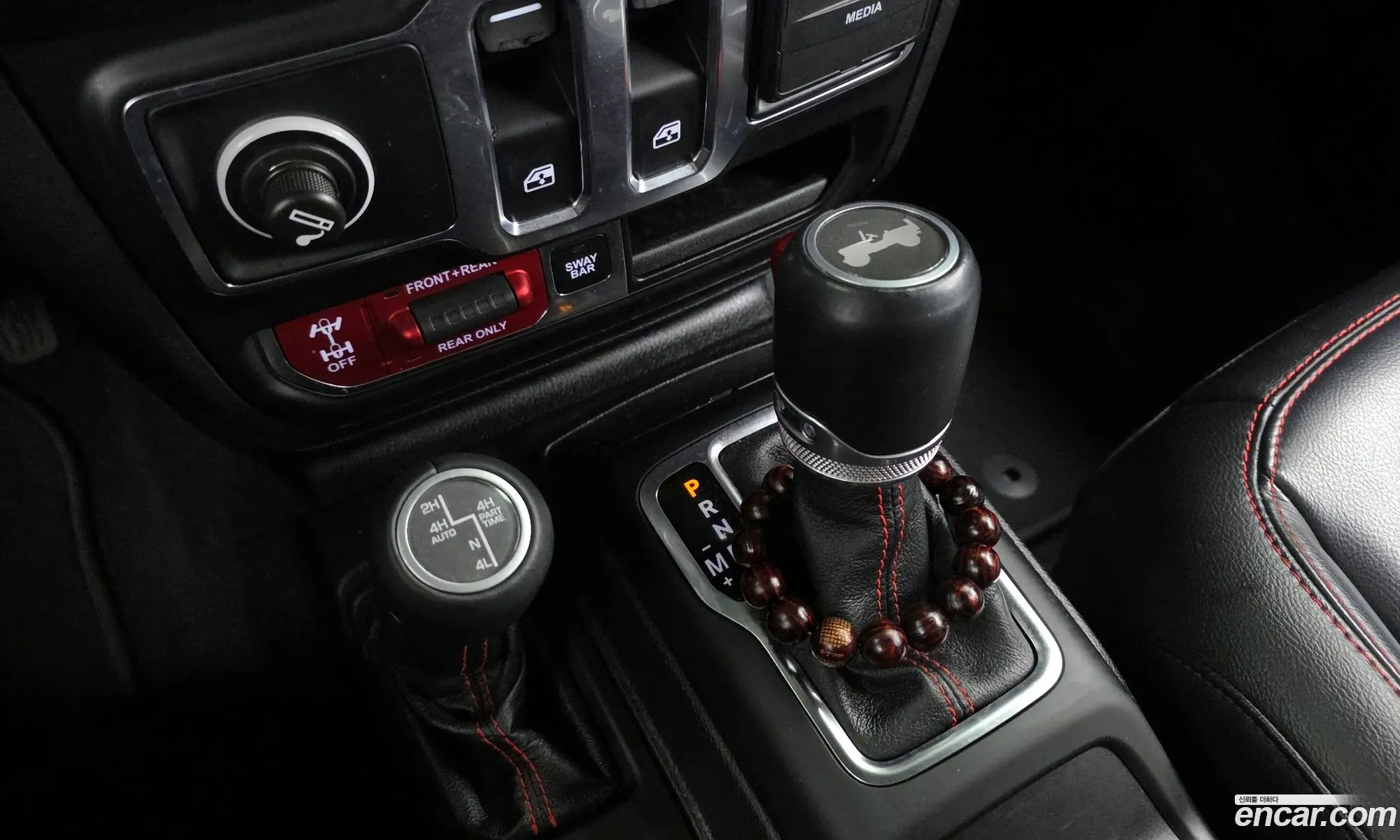 Jeep Wrangler 2020 — 15