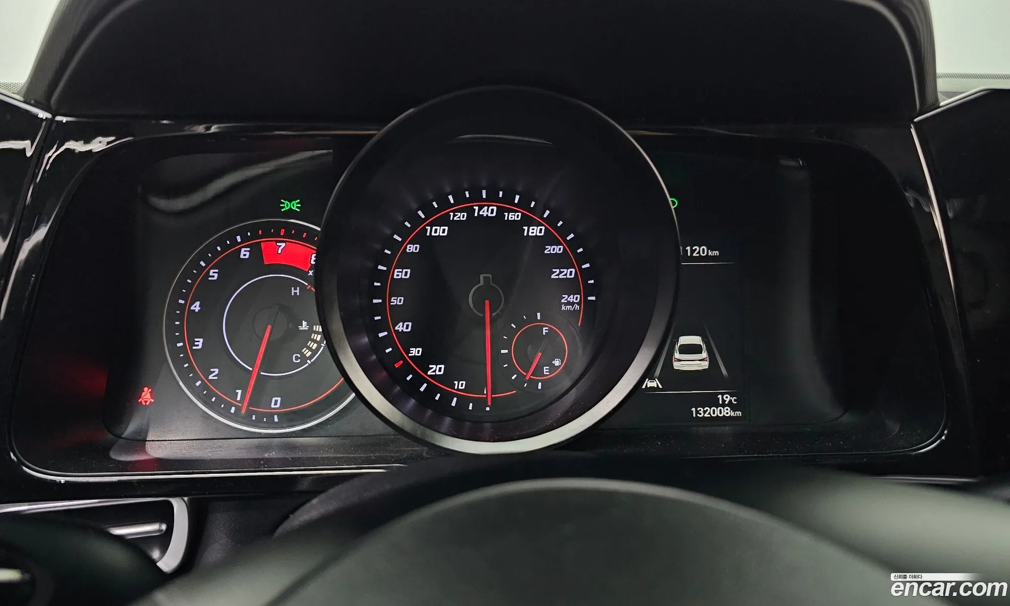 Hyundai Elantra 2021 — 10