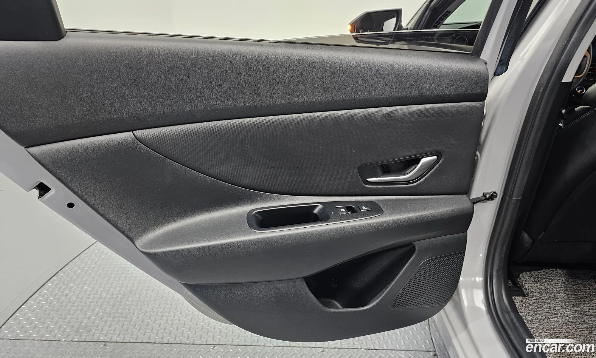 Hyundai Elantra 2021 — 30