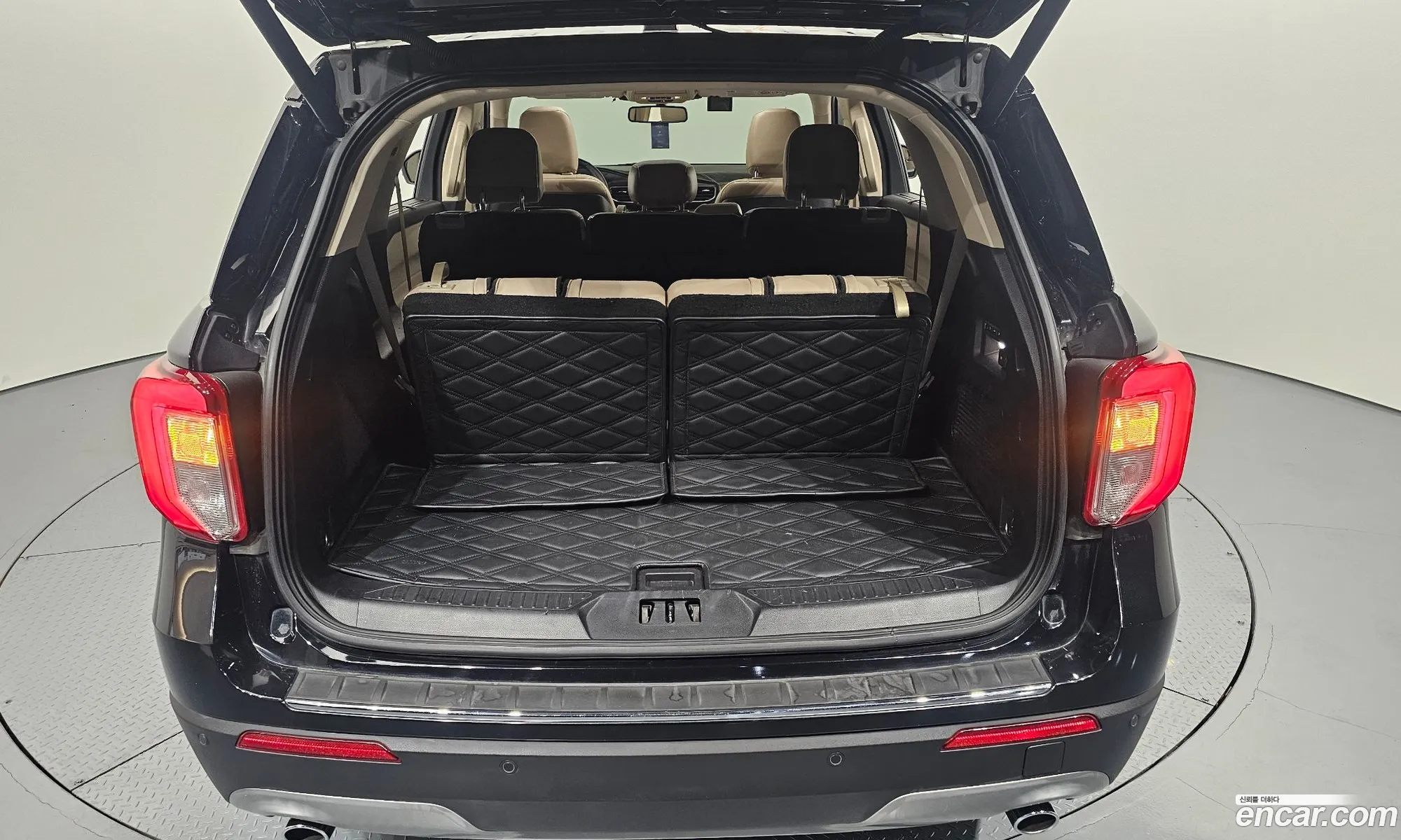 Ford Explorer 6th Gen 2020 1FMSK8FH7LGA96196 — 24