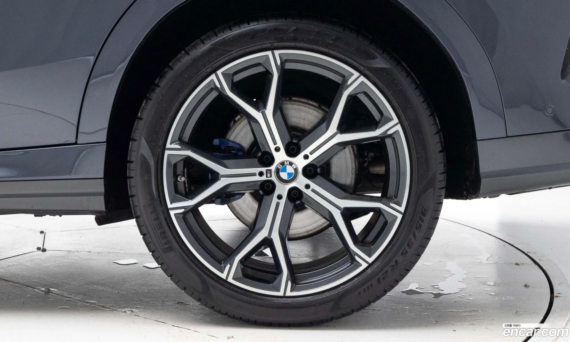 BMW X6 2022 — 12
