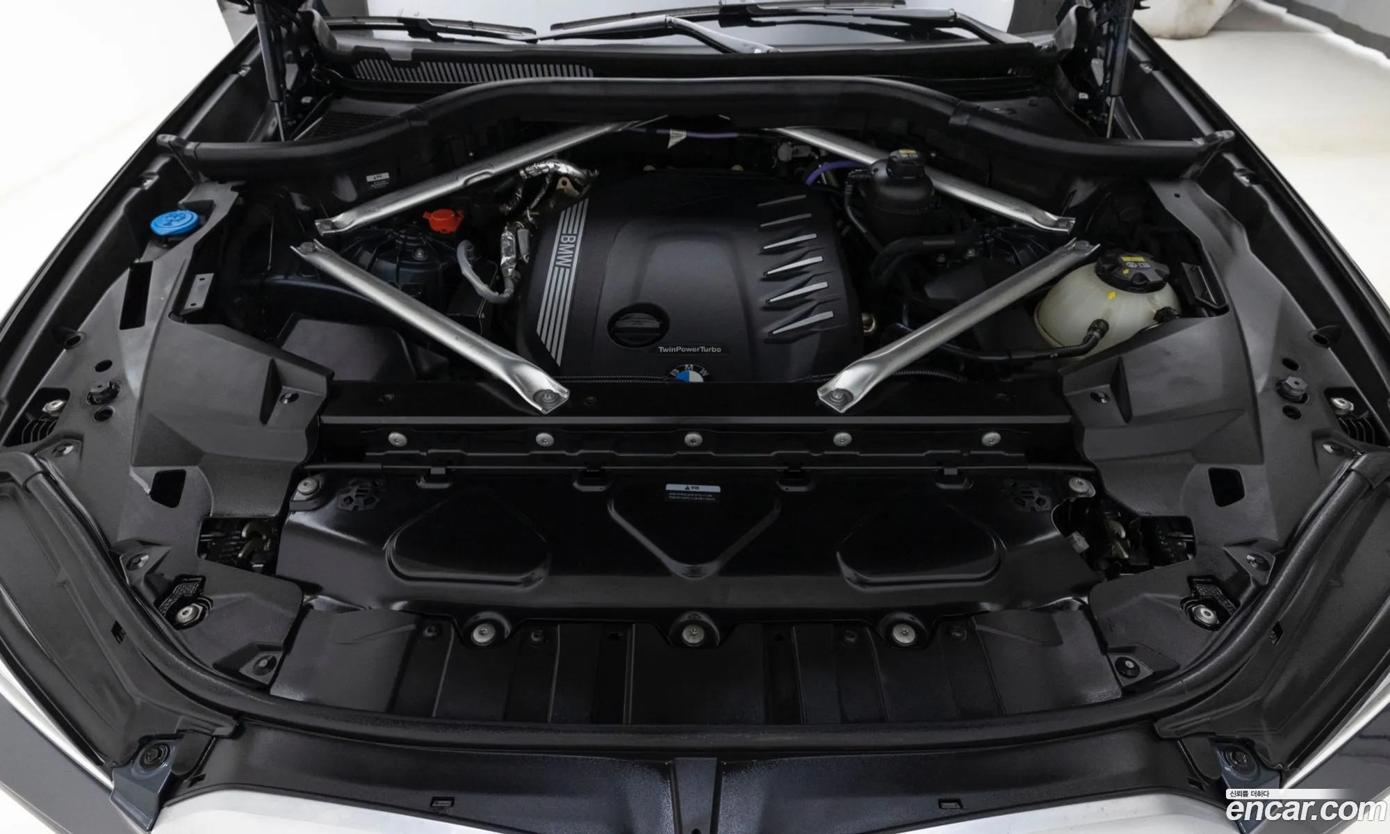 BMW X6 2022 — 20