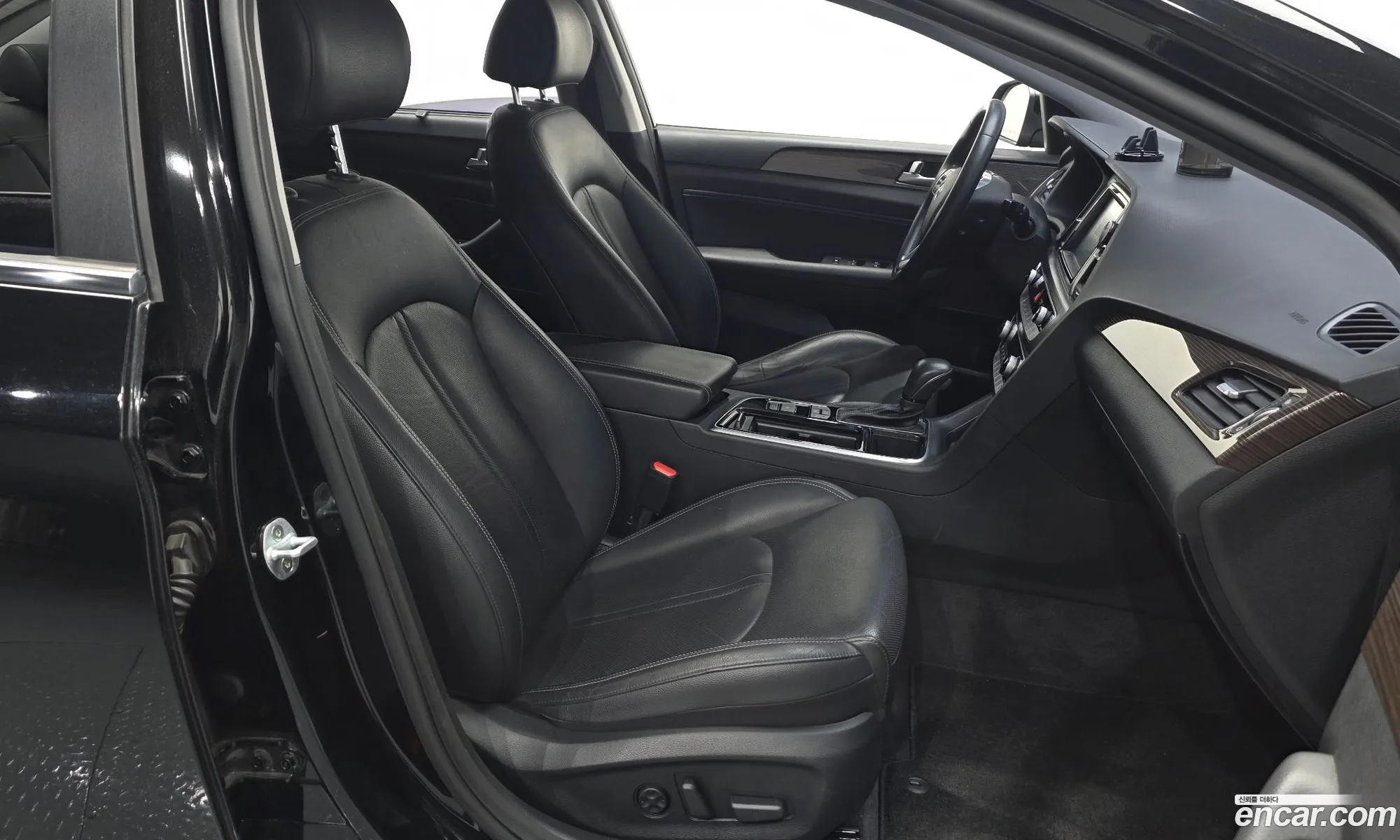 Hyundai Sonata New Rise 2019 — 17