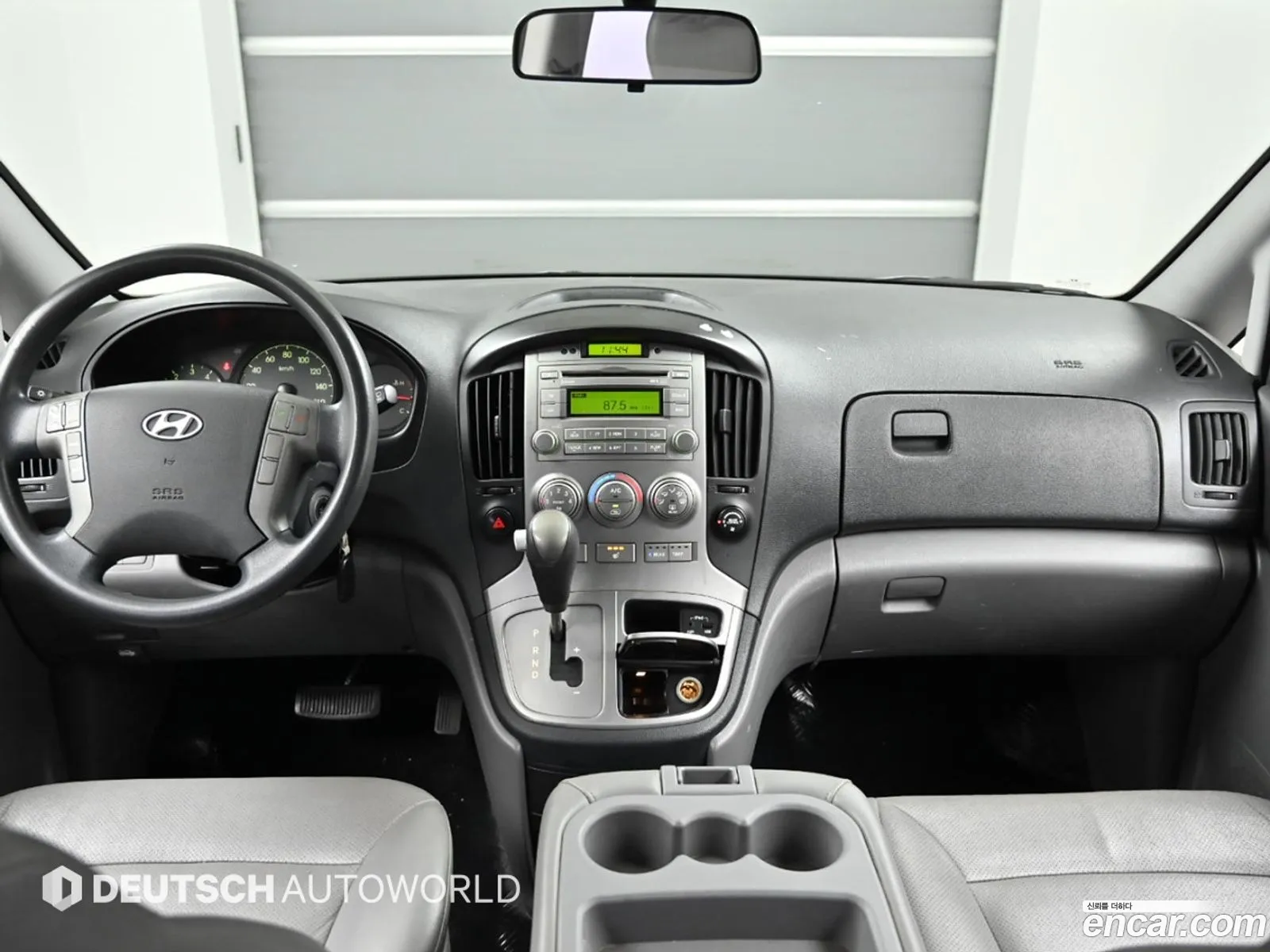 Hyundai Grand Starex 2014 — 20